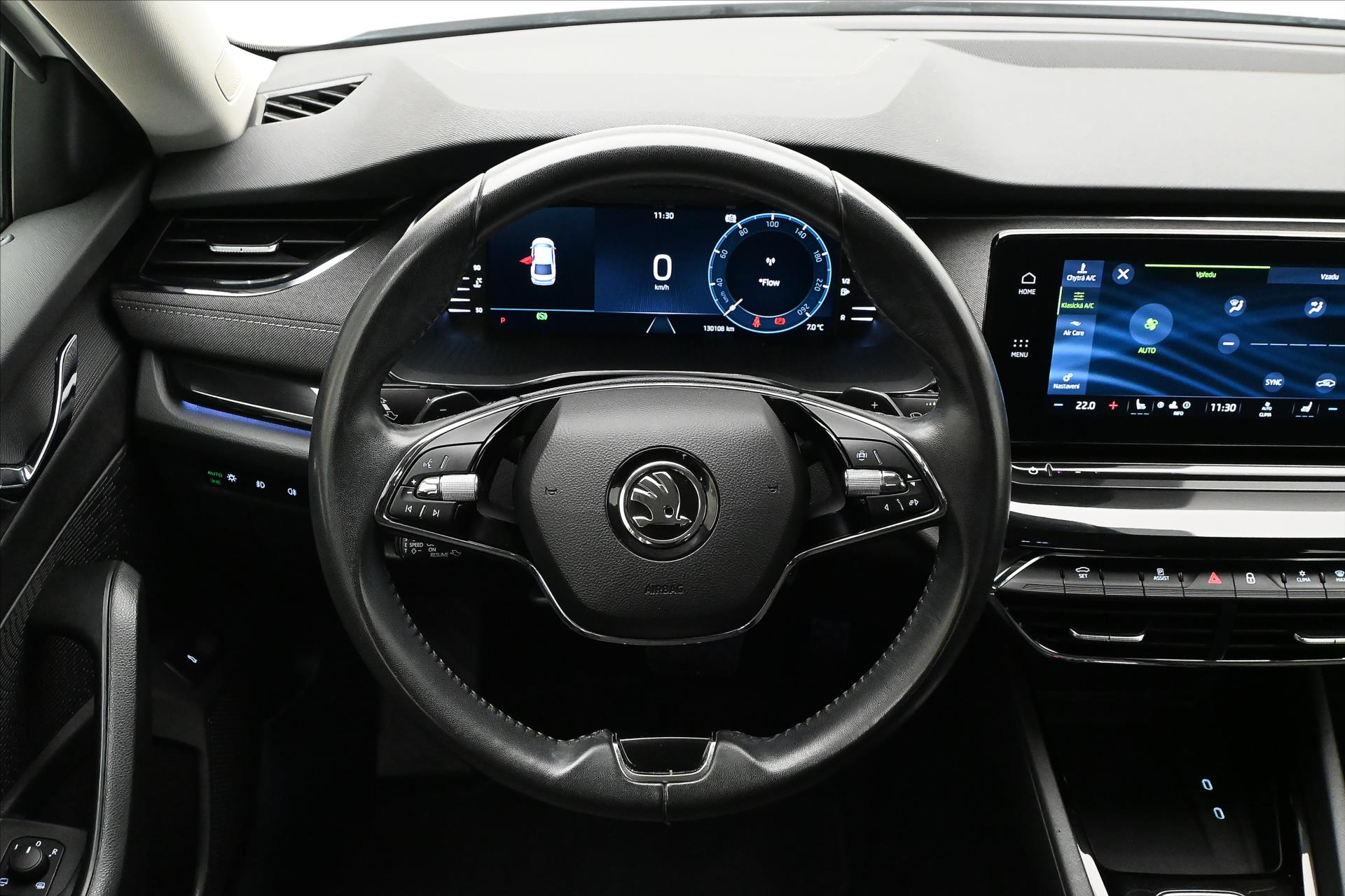 Hlavní fotografie vozu Škoda Octavia 2,0 TDI 110KW DSG STYLE Záruka až 5 let (18)