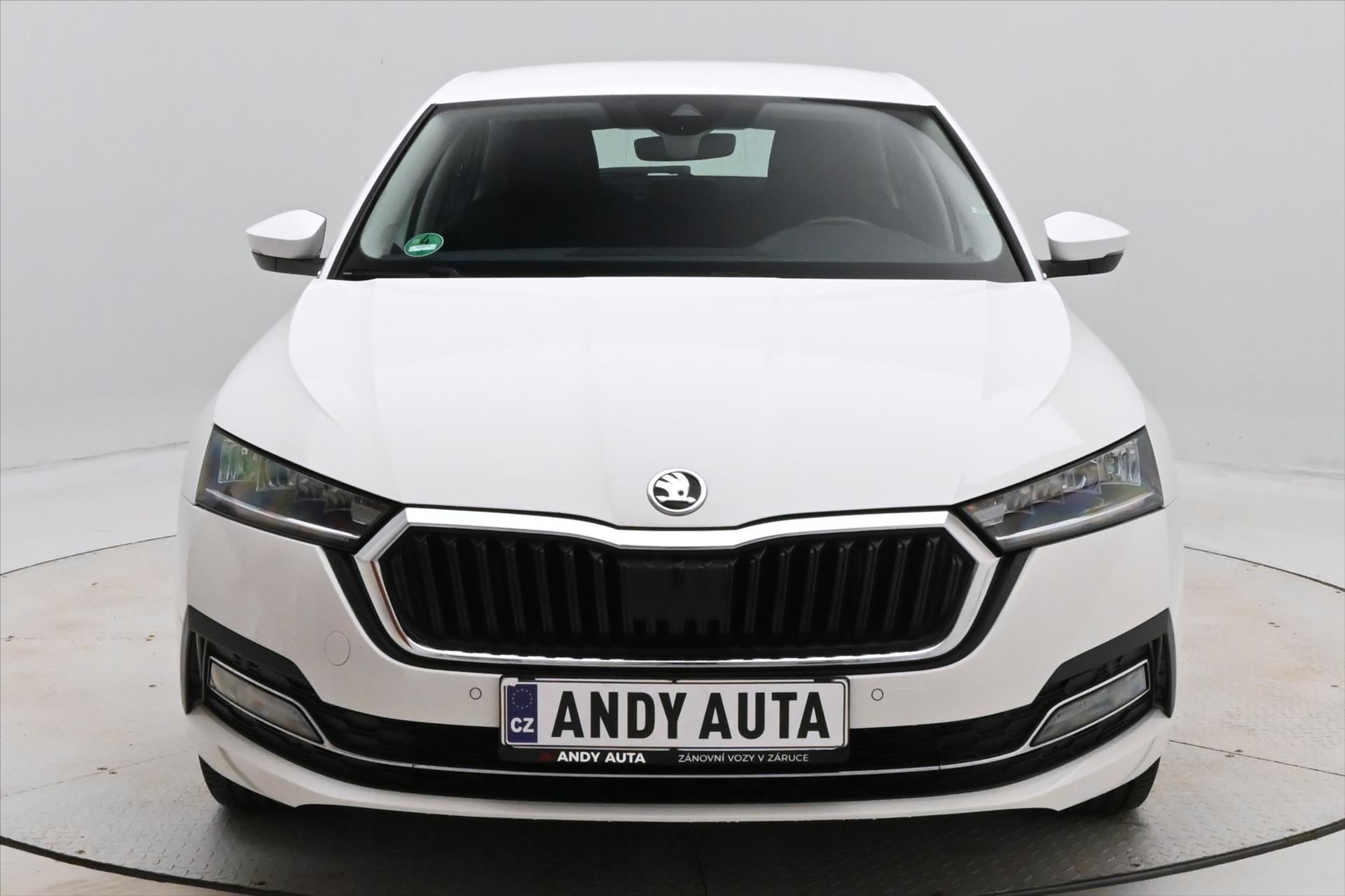 Hlavní fotografie vozu Škoda Octavia 2,0 TDI 110KW DSG STYLE Záruka až 5 let (2)