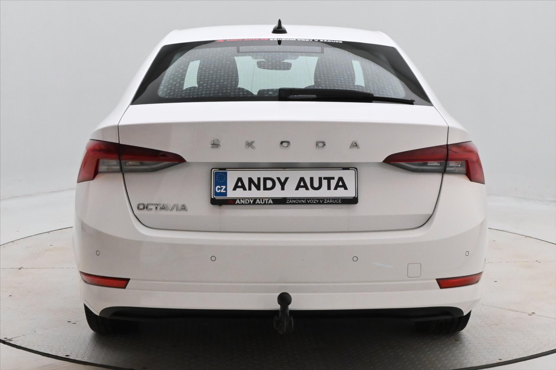Hlavní fotografie vozu Škoda Octavia 2,0 TDI 110KW DSG STYLE Záruka až 5 let (6)