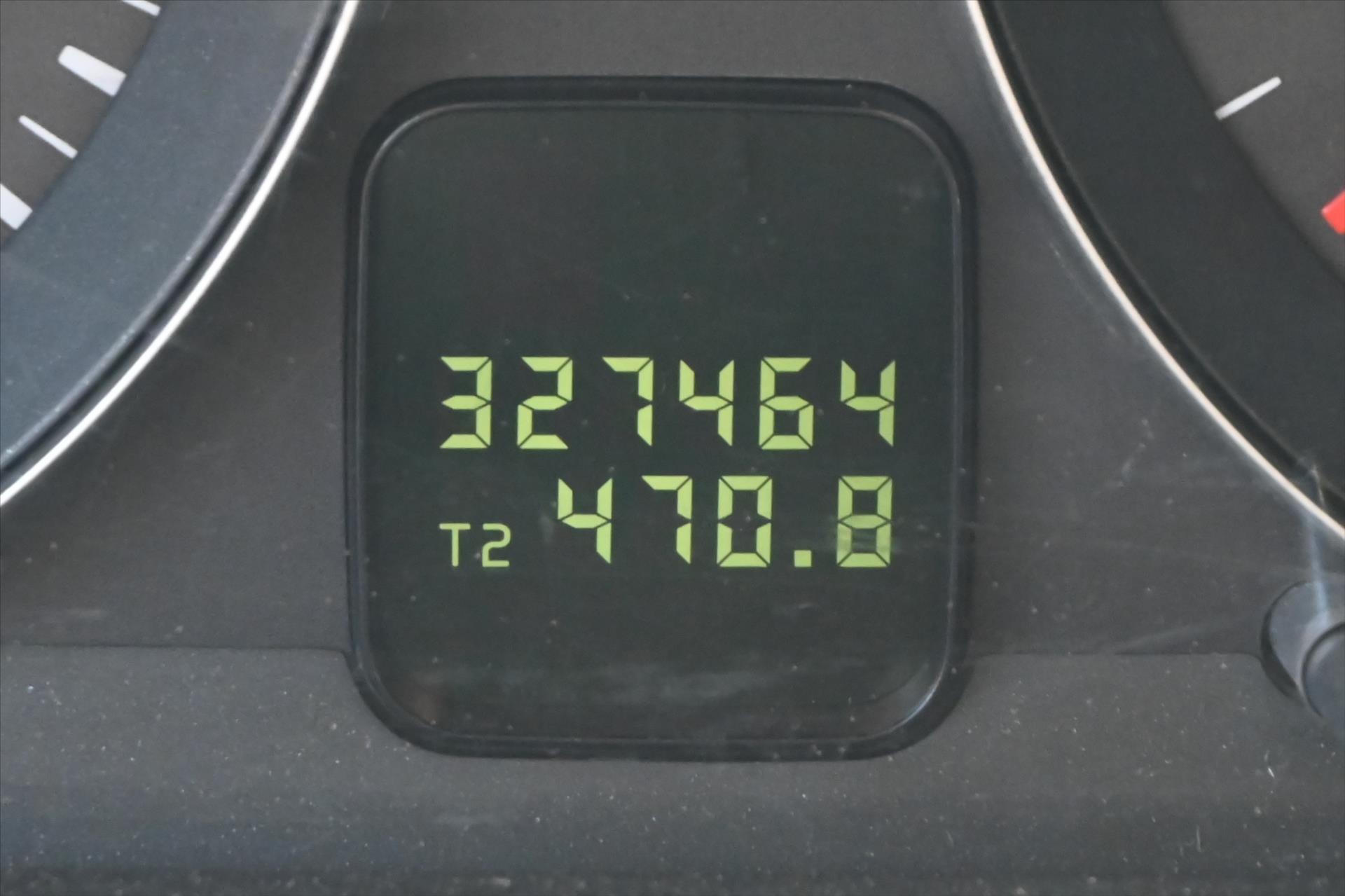 Hlavní fotografie vozu Volvo V50 2,0 100kW pojízdné platná STK na ND (5)