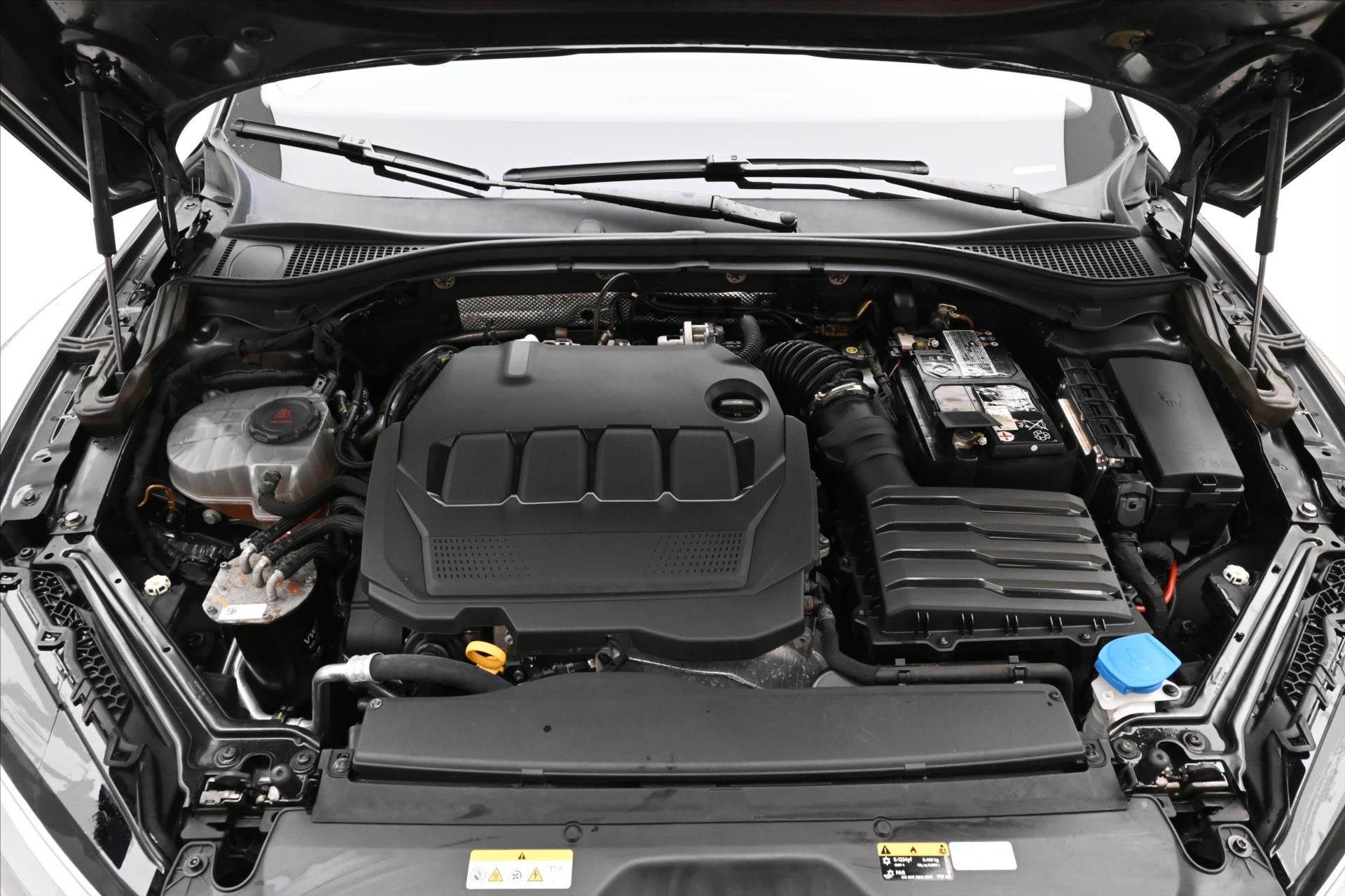 Main photo of the car Skoda Superb 2,0 TDI 147KW DSG STYLE Záruka až 5 let (10)
