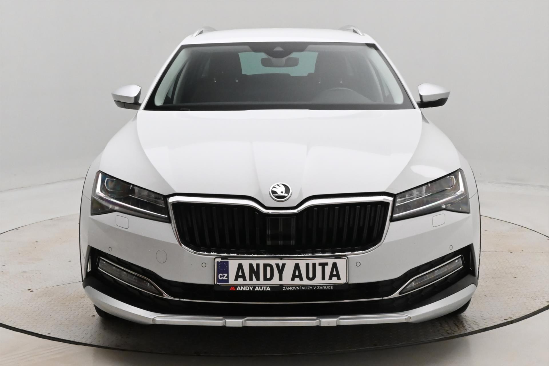 Hlavní fotografie vozu Škoda Superb 2,0 SCOUT TDI 140kW DSG 4x4 Záruka až 5 let (2)