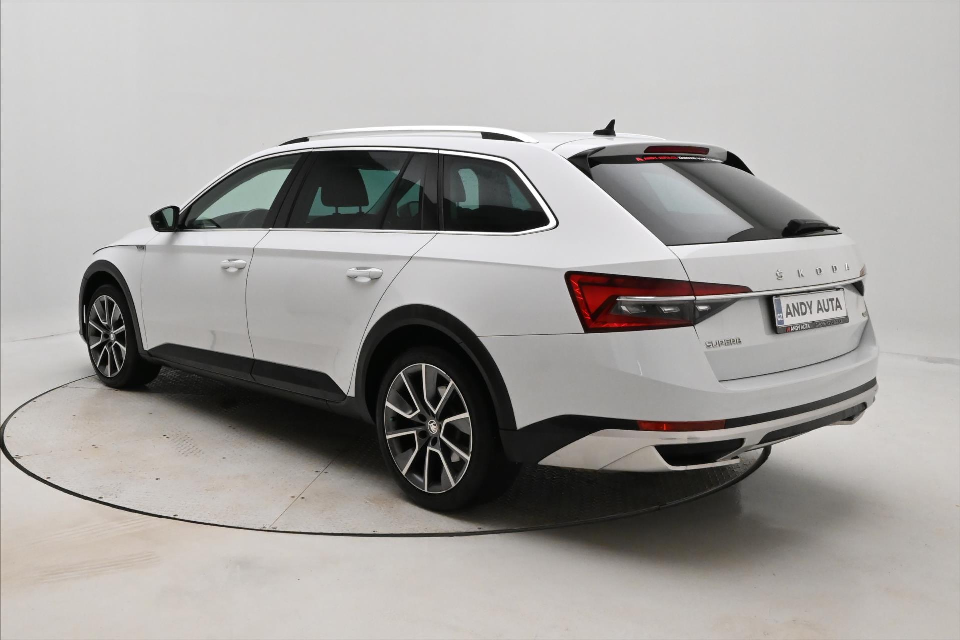 Hlavní fotografie vozu Škoda Superb 2,0 SCOUT TDI 140kW DSG 4x4 Záruka až 5 let (7)