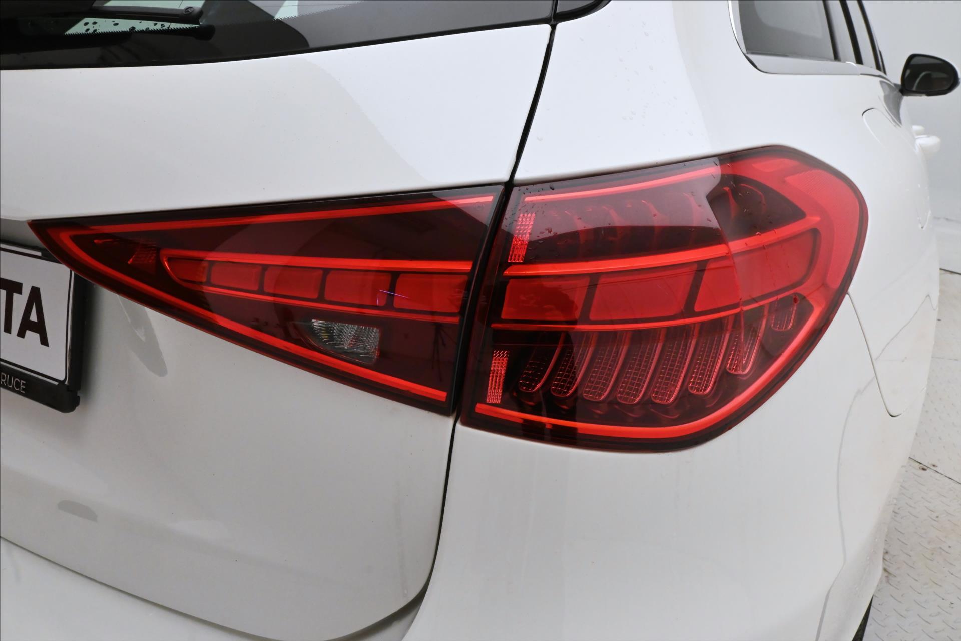 Hlavní fotografie vozu Mercedes-Benz Třídy C 2,0 220d 147 kW 9G Tronic TAŽNÉ Záruka až 5 let (31)