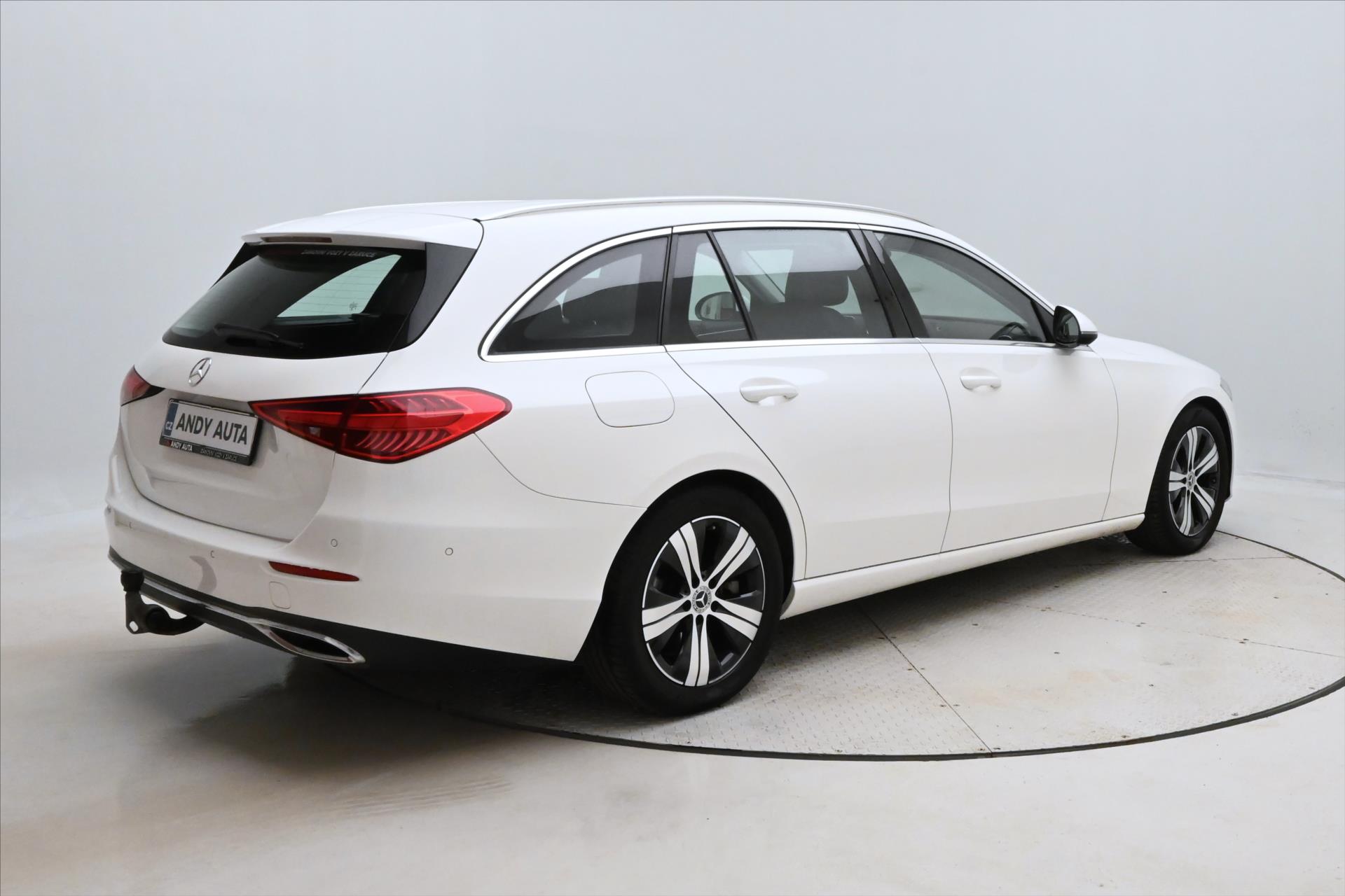 Hlavní fotografie vozu Mercedes-Benz Třídy C 2,0 220d 147 kW 9G Tronic TAŽNÉ Záruka až 5 let (5)