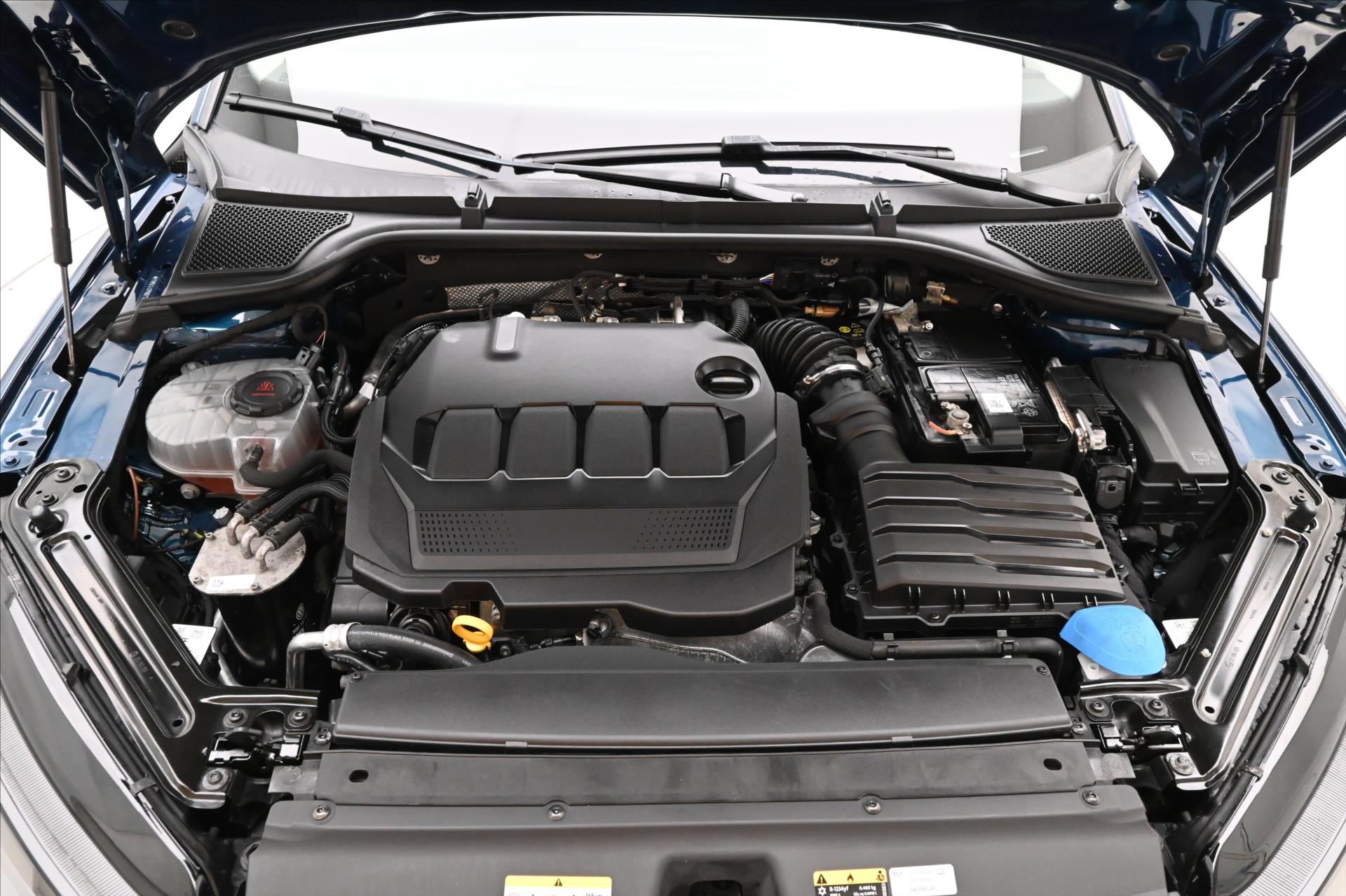 Hlavní fotografie vozu Škoda Octavia 2,0 TDI 110 kW DSG STYLE Záruka až 5 let (9)
