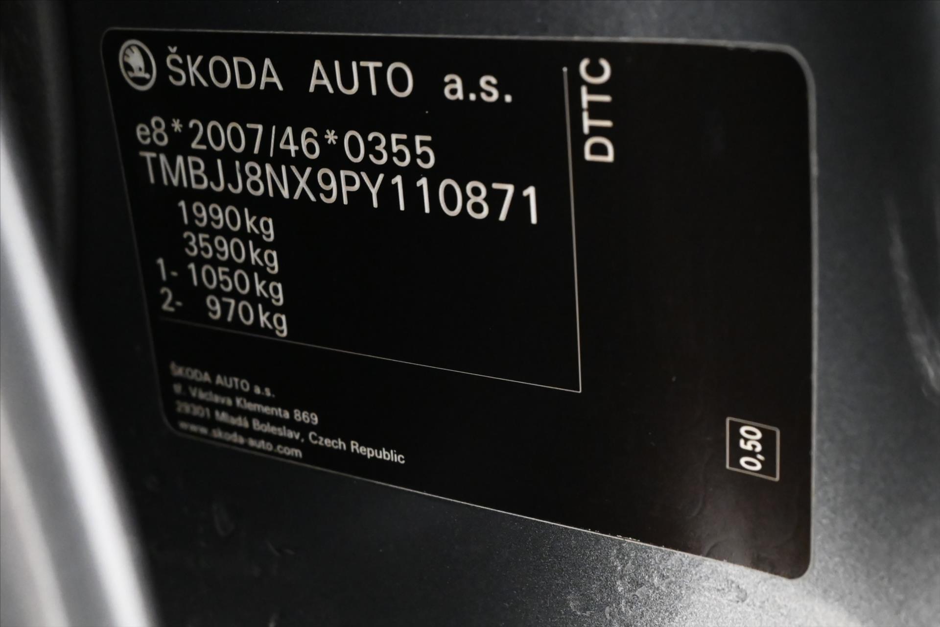 Hlavní fotografie vozu Škoda Octavia 2,0 TDI 110kW DSG Style Záruka až 5 let (12)