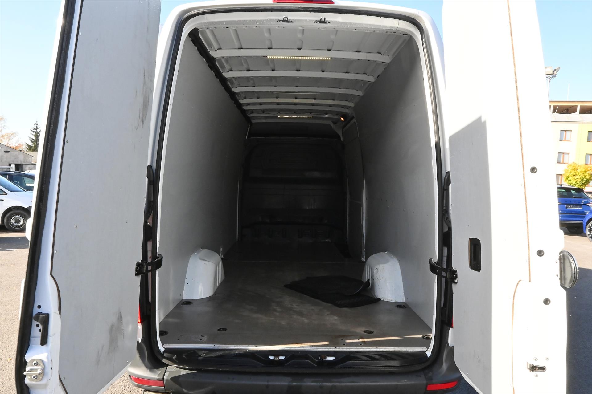 Hlavní fotografie vozu Mercedes-Benz Sprinter 2,0 317 CDI 125kW Záruka až 5 let (10)