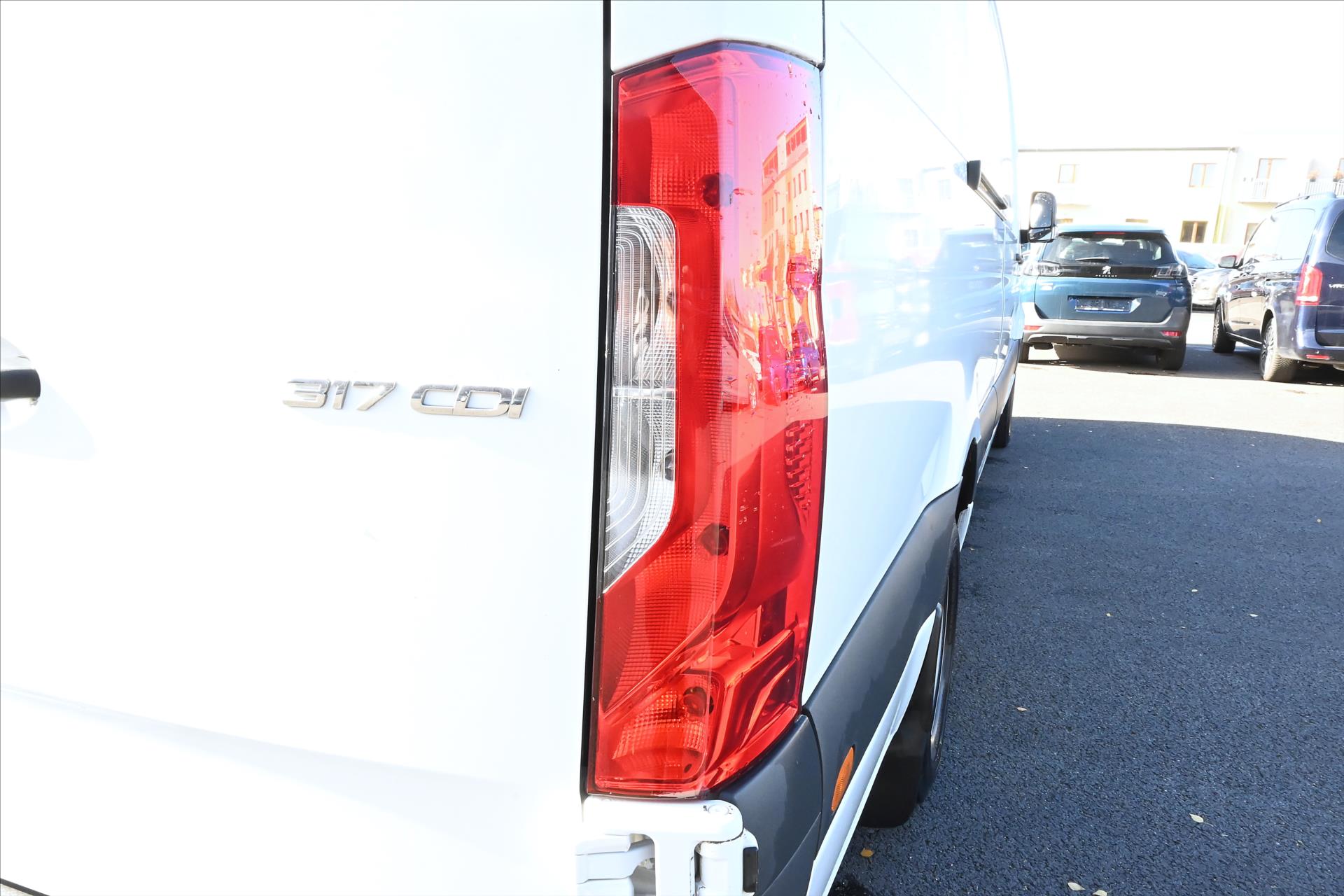 Hlavní fotografie vozu Mercedes-Benz Sprinter 2,0 317 CDI 125kW Záruka až 5 let (27)