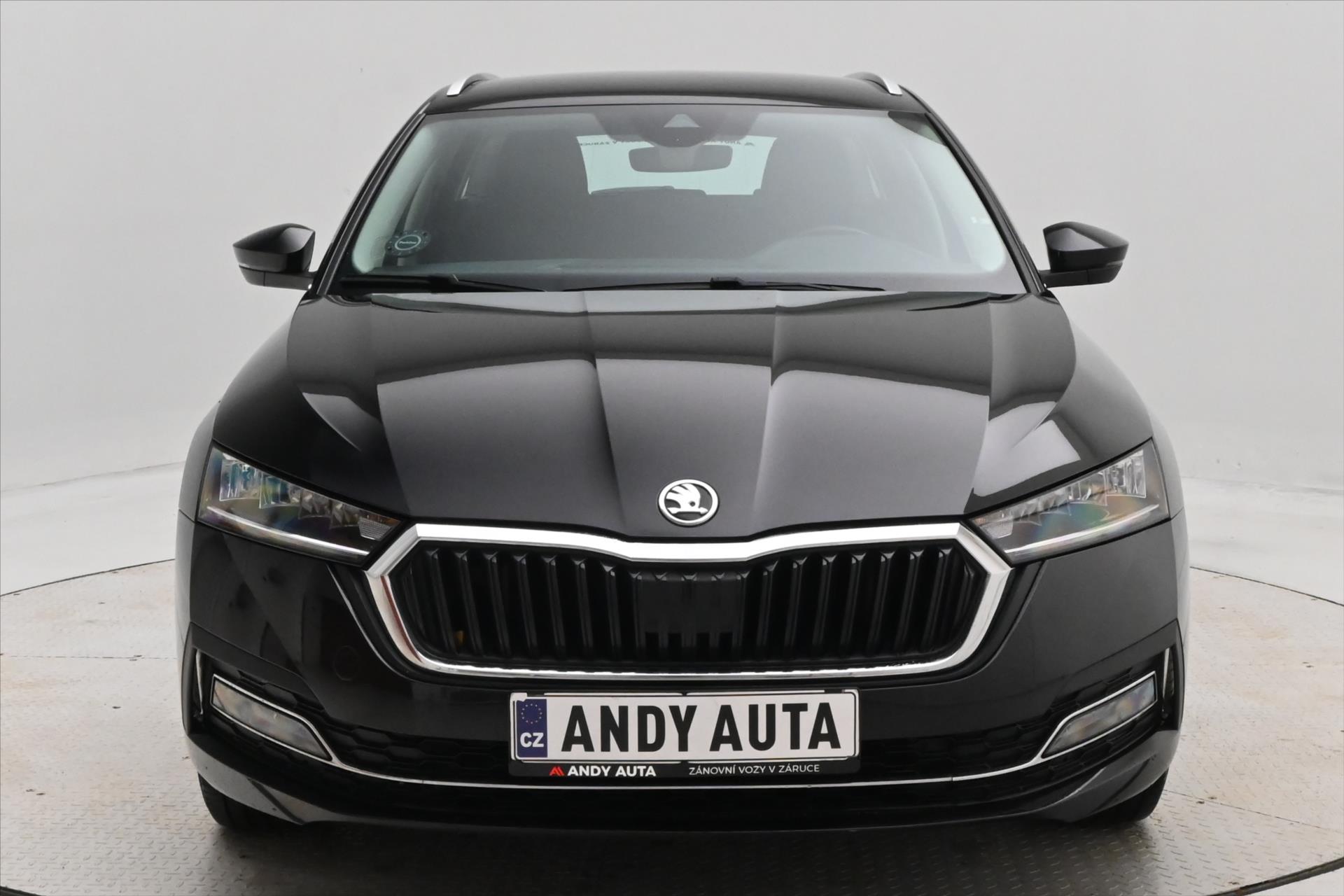 Hlavní fotografie vozu Škoda Octavia 2,0 TDI 110kW DSG Style Záruka až 5 let (2)