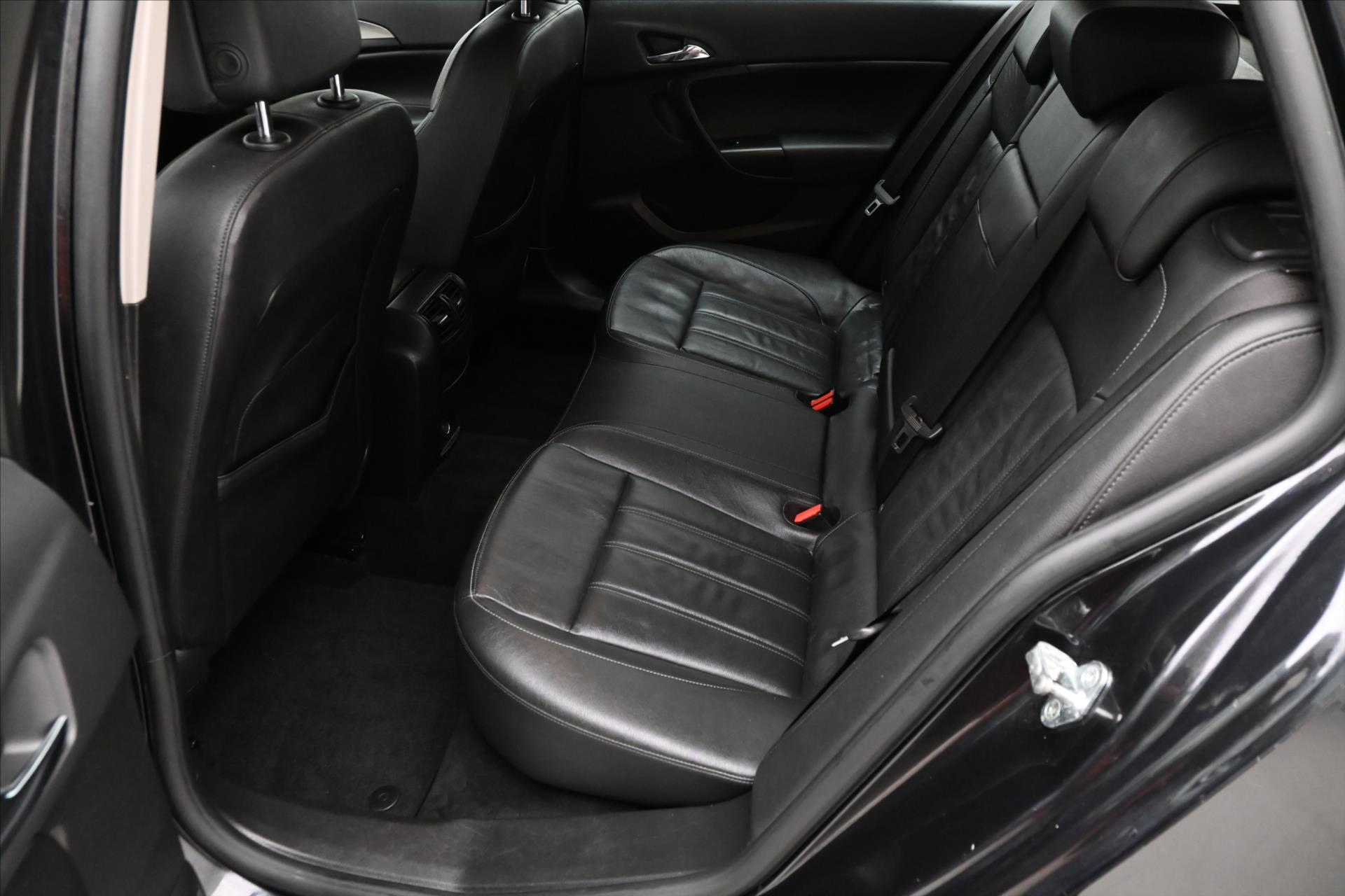 Hlavní fotografie vozu Opel Insignia 2,0 CDTI 103kW Bi-Xen tažné (14)