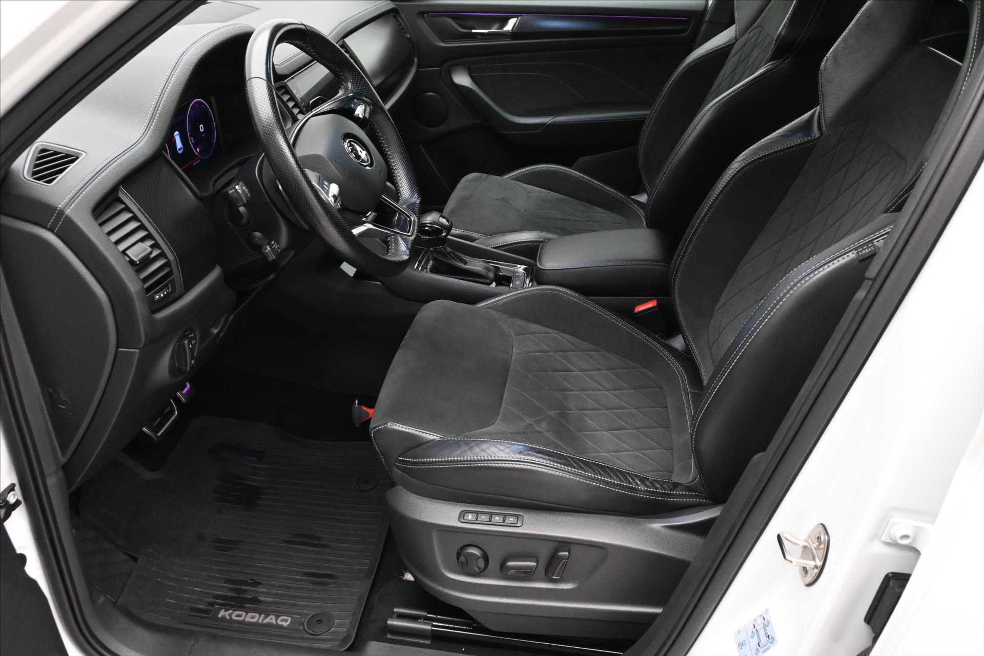 Main photo of the car Skoda Kodiaq 1,5 TSI 110kW DSG Sportline 7/míst Záruka až 5 let (14)