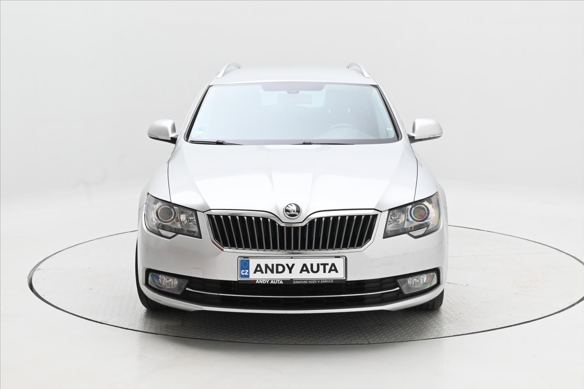 Main photo of the car Skoda Superb 2,0 TDI 103kW Ambition Serv. kniha (2)