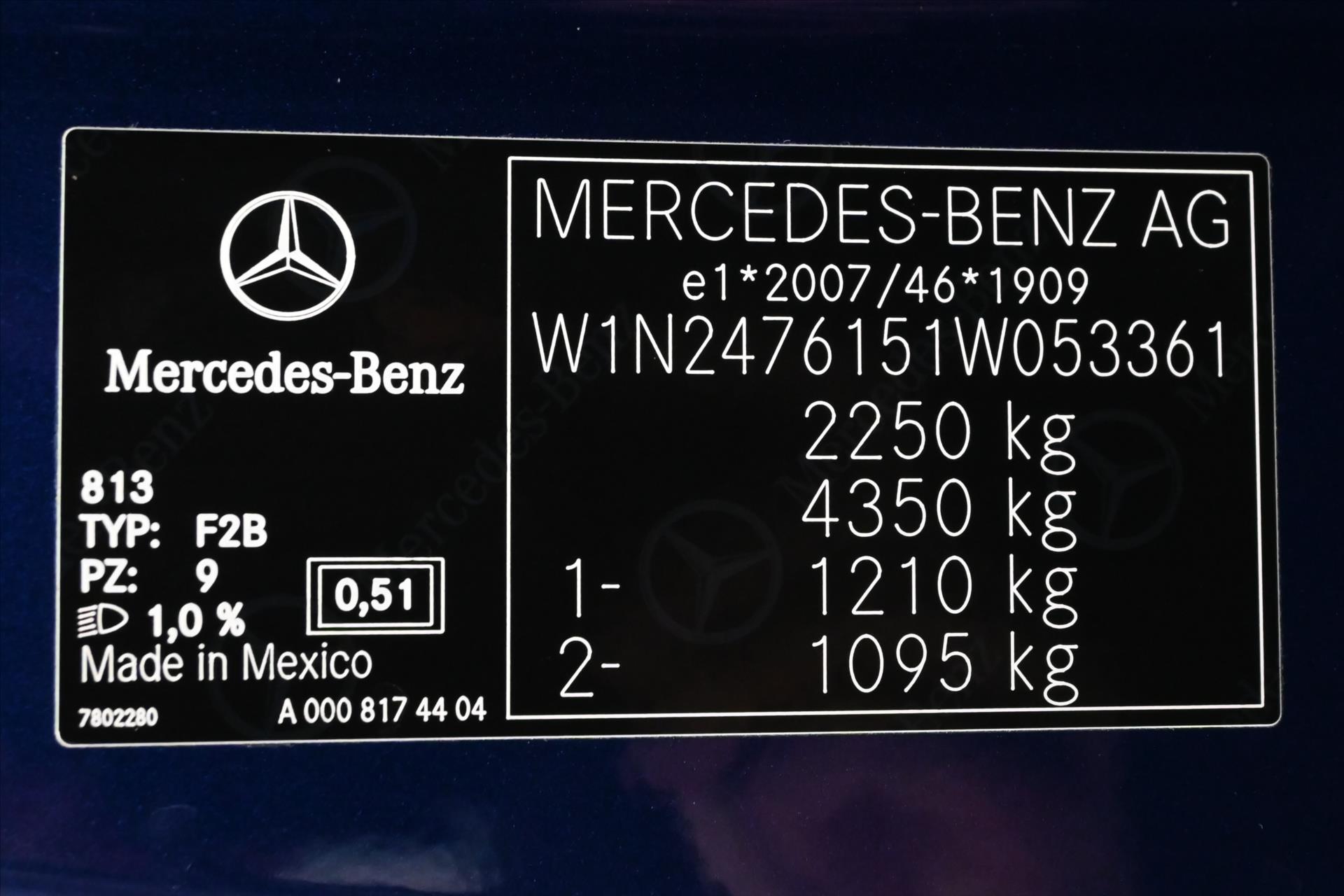 Main photo of the car Mercedes-Benz GLB 2.0 220d 140 kW 4MATIC Warranty up to 5 years (12)