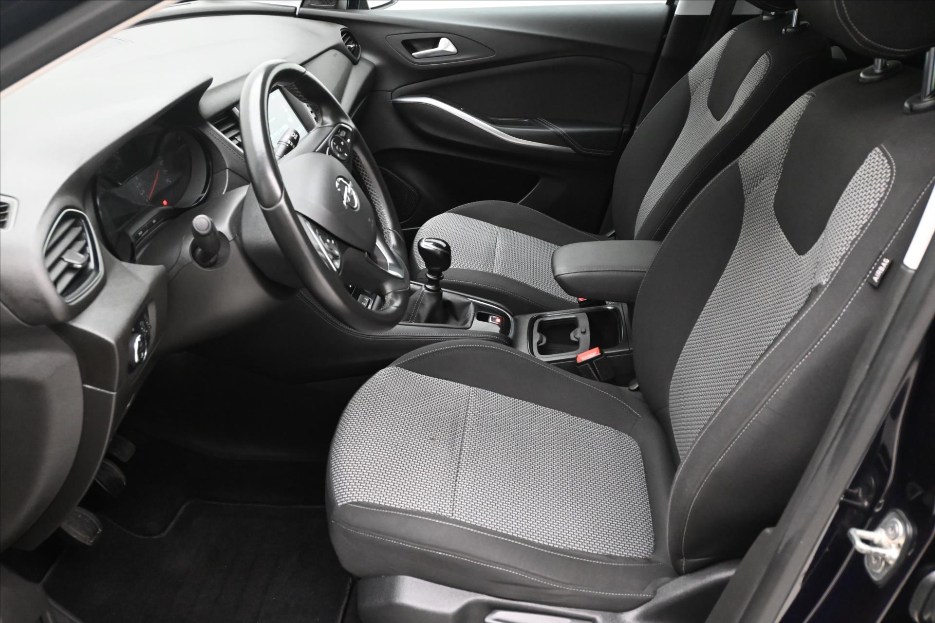 Hlavní fotografie vozu Opel Grandland X 1,6 CDTI 88kW Tažné Záruka (13)