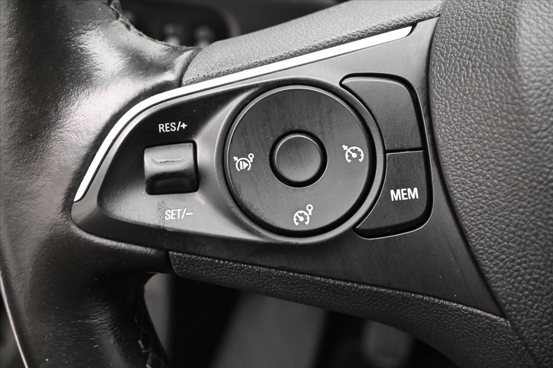 Hlavní fotografie vozu Opel Grandland X 1,6 CDTI 88kW Tažné Záruka (22)