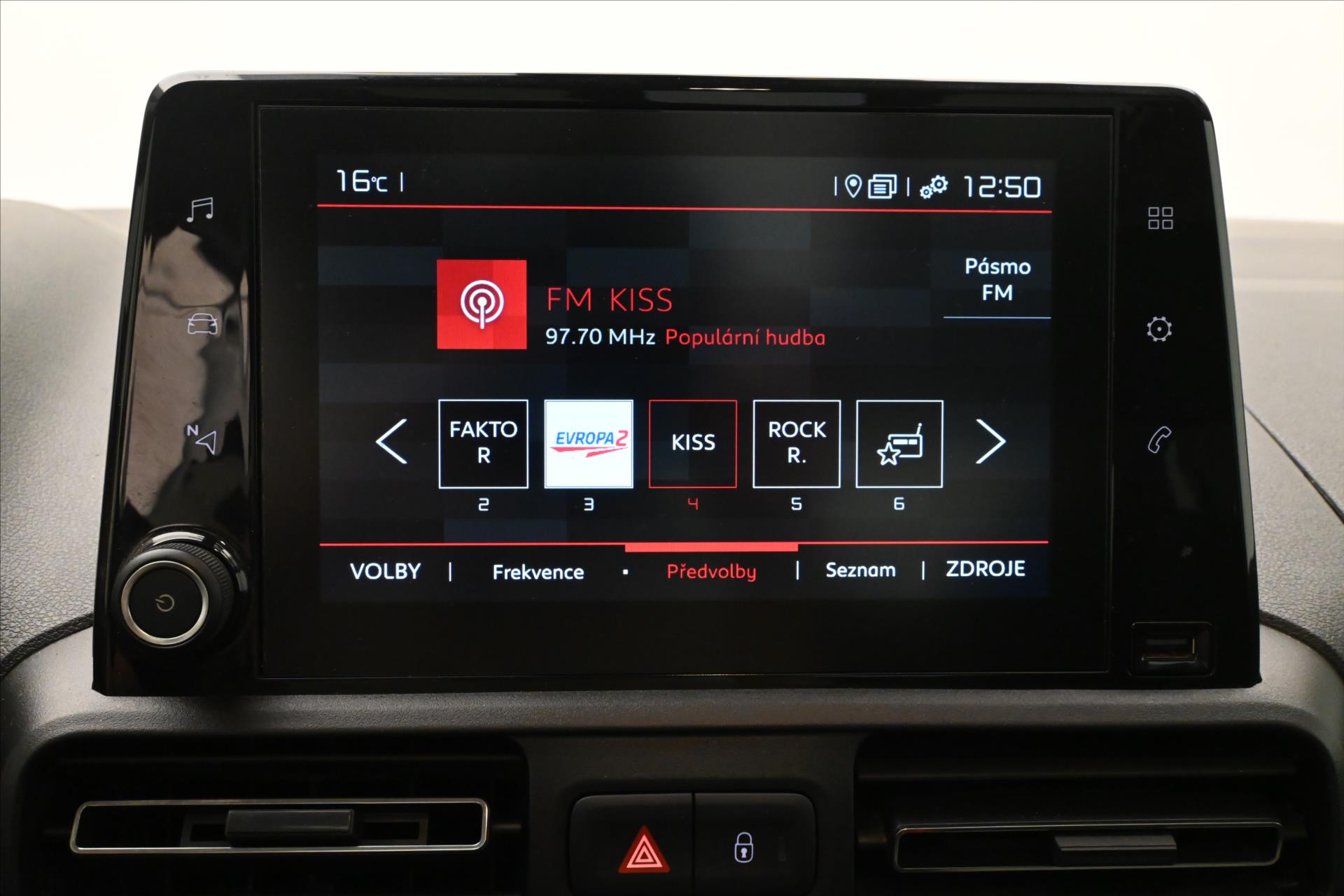 Main photo of the car Citroën Berlingo 1.5 BlueHDI 96 kW EAT8 FEEL Warranty up to 5 years (19)