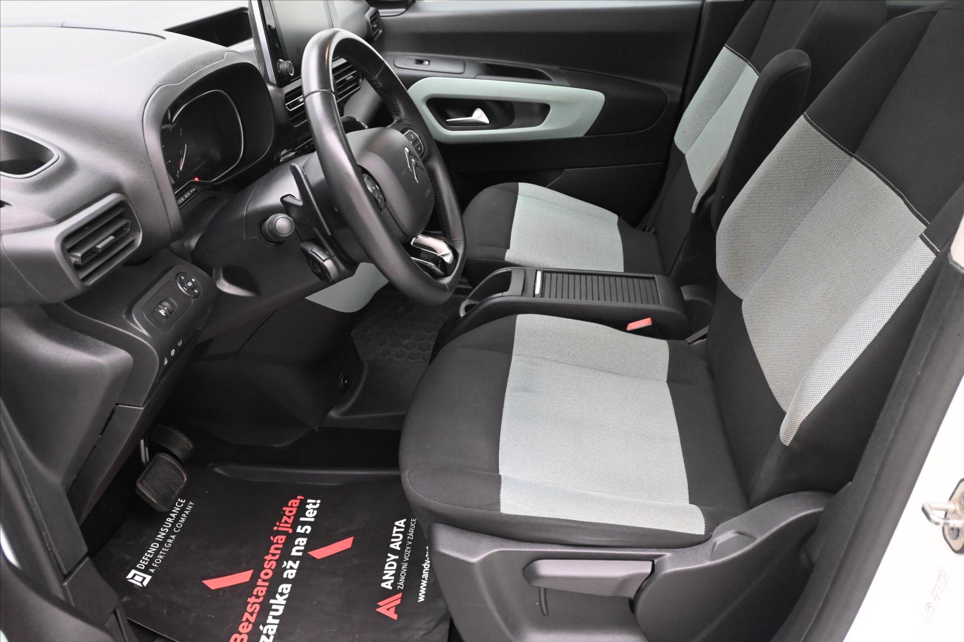 Hlavní fotografie vozu Citroën Berlingo 1,5 BlueHDI 96kW EAT8 FEEL Záruka až 5 let (13)
