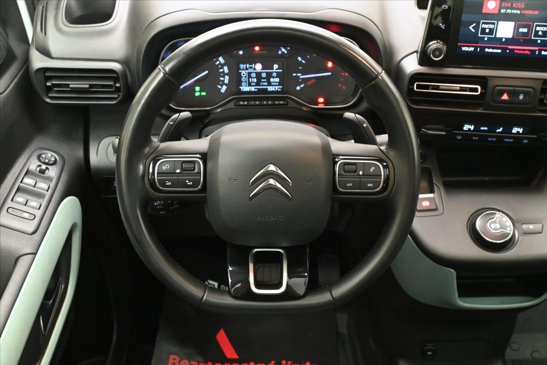 Hlavní fotografie vozu Citroën Berlingo 1,5 BlueHDI 96kW EAT8 FEEL Záruka až 5 let (18)