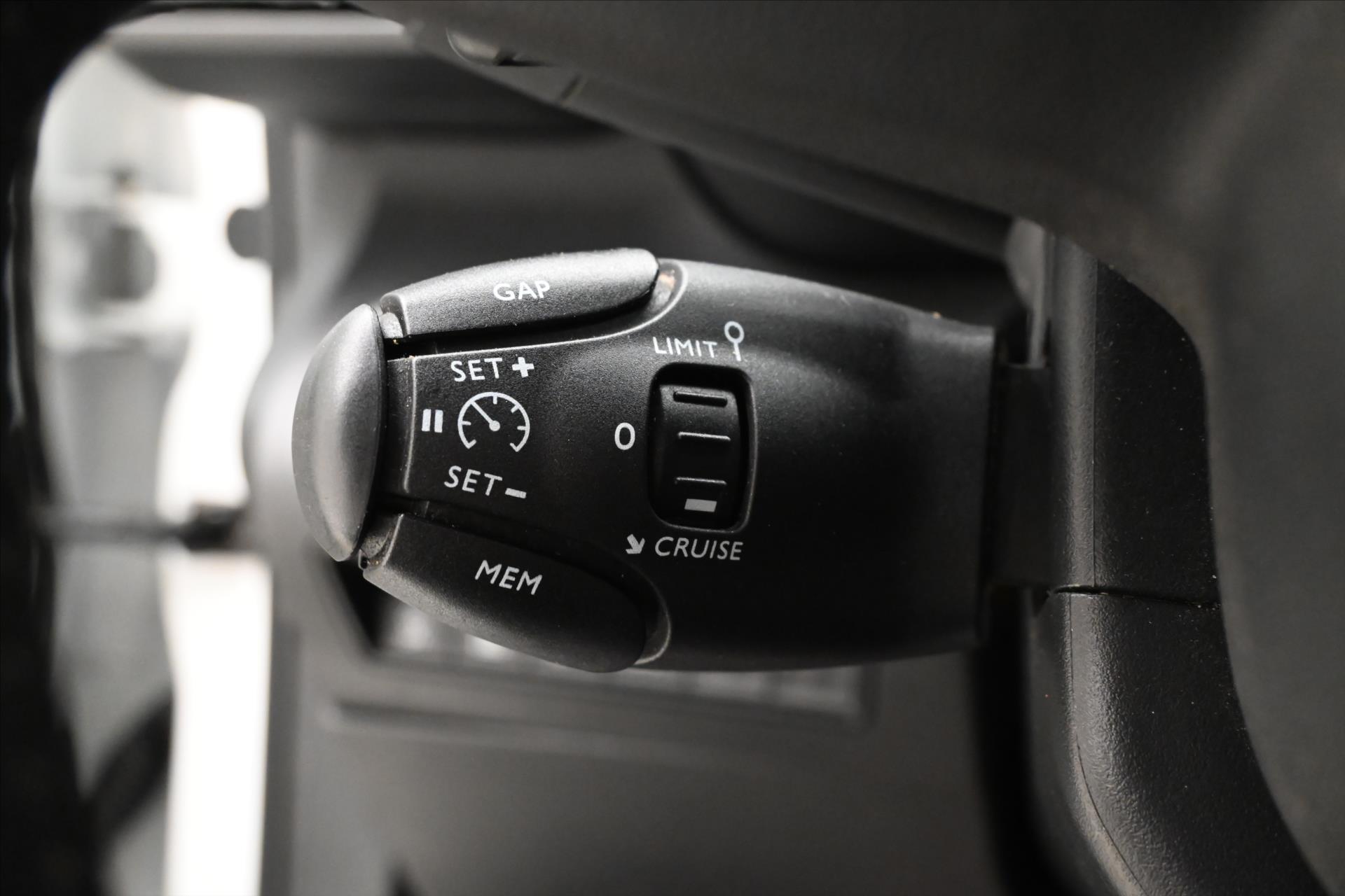 Hlavní fotografie vozu Citroën Berlingo 1,5 BlueHDI 96kW EAT8 FEEL Záruka až 5 let (22)