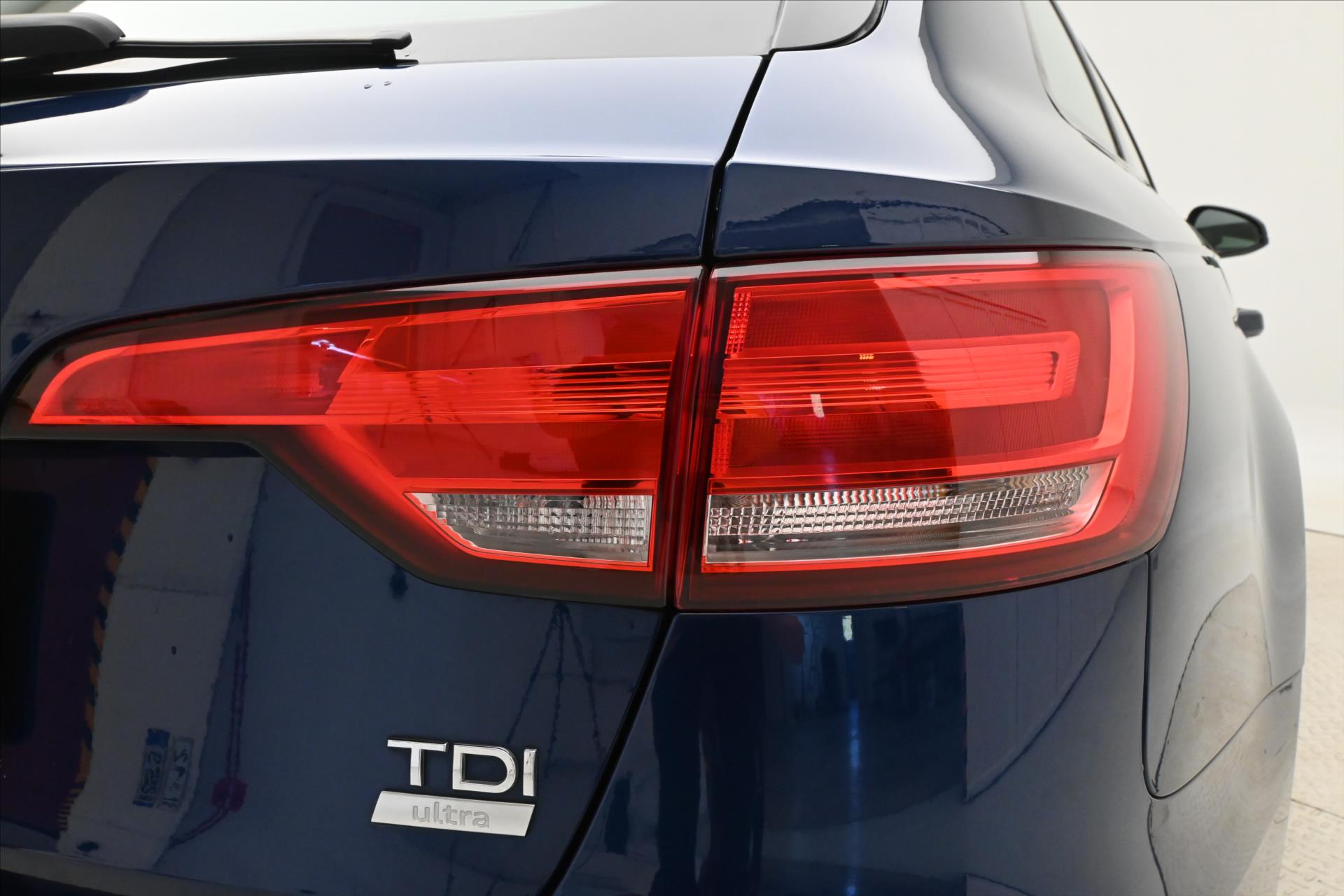 Hlavní fotografie vozu Audi A4 2,0 TDI 110kW ULTRA Záruka až 5 let (29)