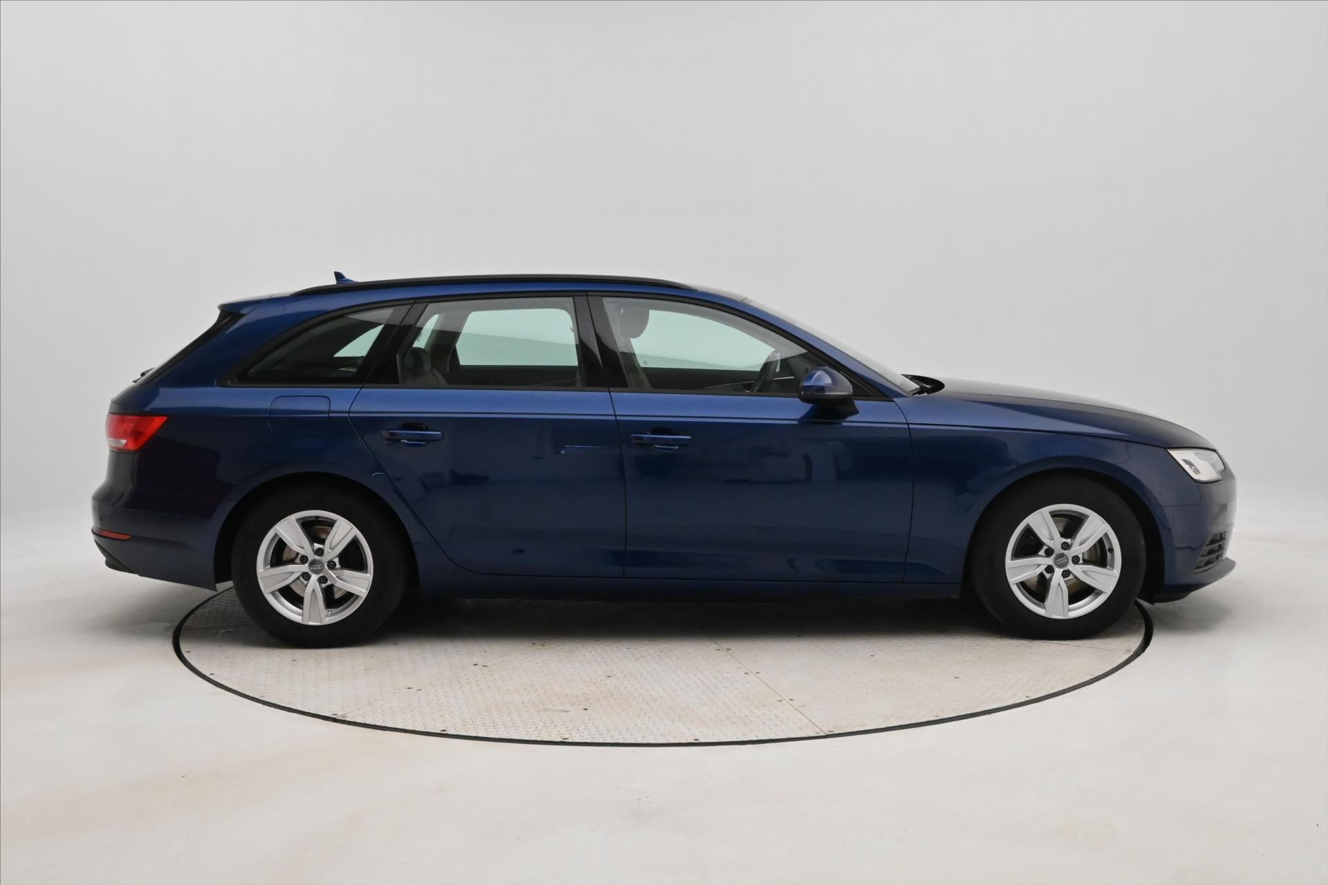 Hlavní fotografie vozu Audi A4 2,0 TDI 110kW ULTRA Záruka až 5 let (4)