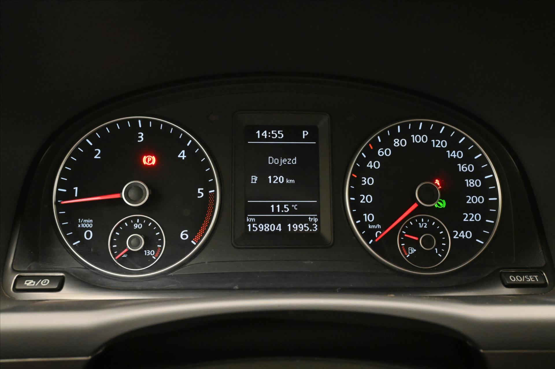 Hlavní fotografie vozu Volkswagen Touran 1,6 TDI 77kW DSG Záruka až 5 let (16)