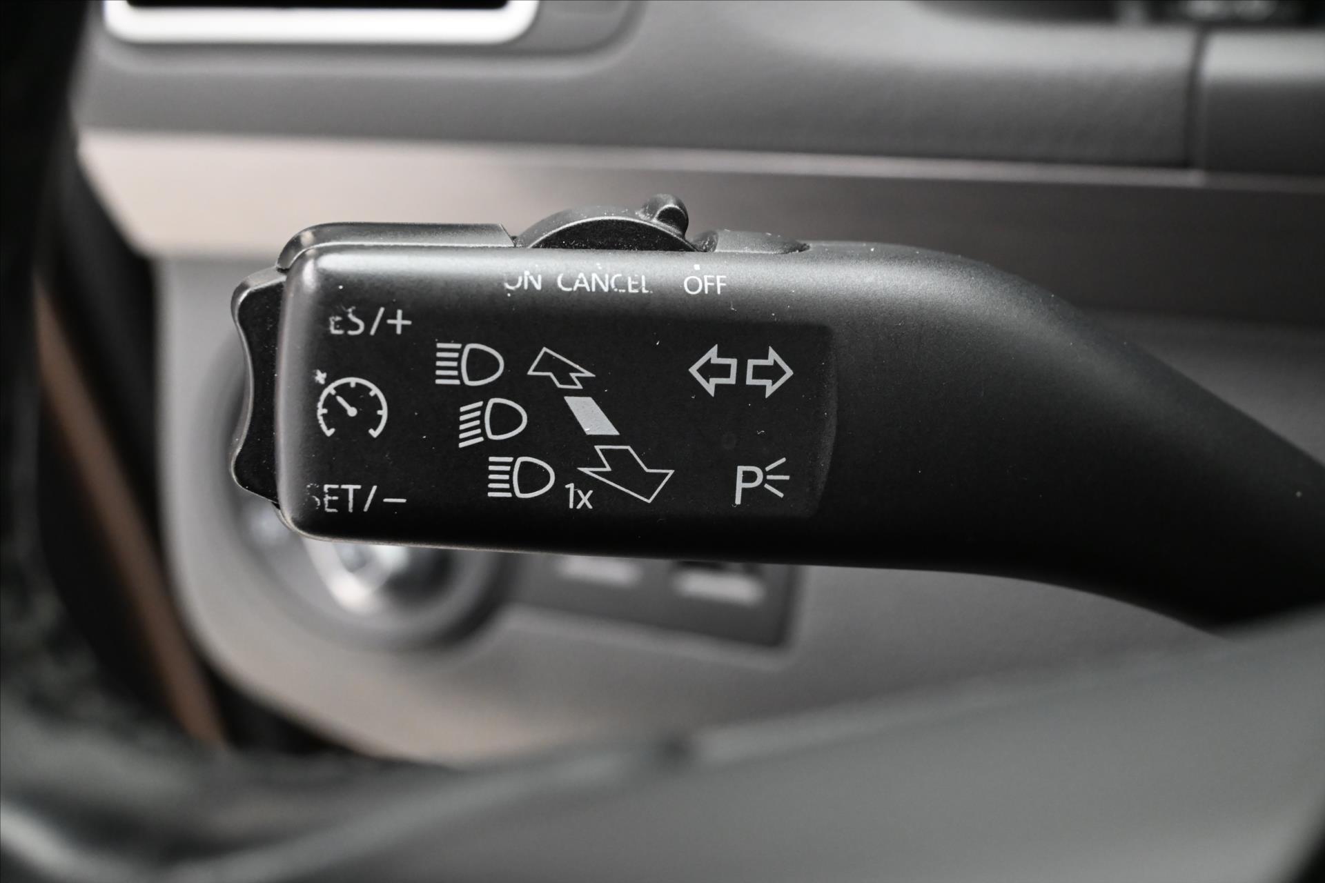 Hlavní fotografie vozu Volkswagen Touran 1,6 TDI 77kW DSG Záruka až 5 let (22)
