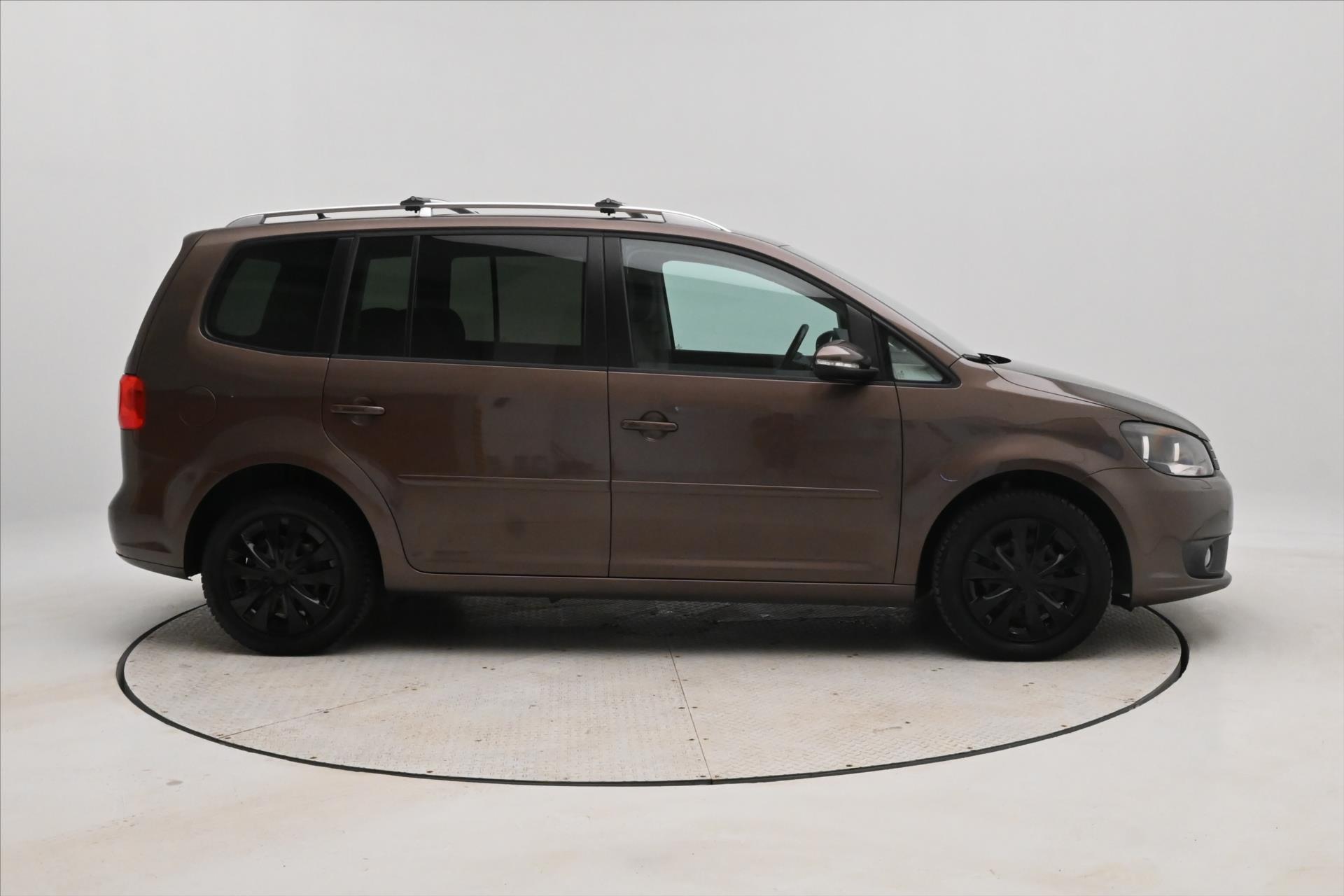 Hlavní fotografie vozu Volkswagen Touran 1,6 TDI 77kW DSG Záruka až 5 let (4)