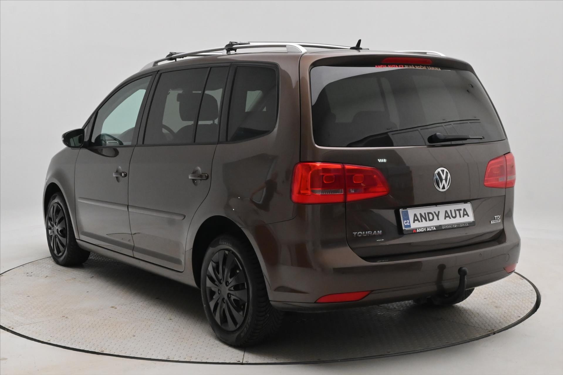 Hlavní fotografie vozu Volkswagen Touran 1,6 TDI 77kW DSG Záruka až 5 let (7)