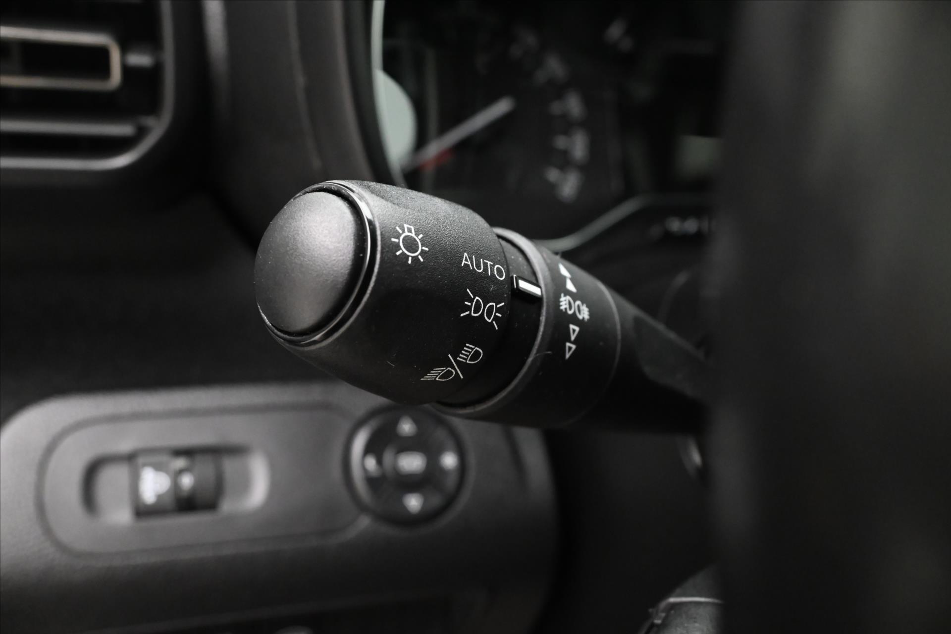 Hlavní fotografie vozu Citroën Berlingo 1,5 BlueHDi 96 kW XL Shine AT8 7míst V TOVÁRNÍ ZÁRUCE (26)