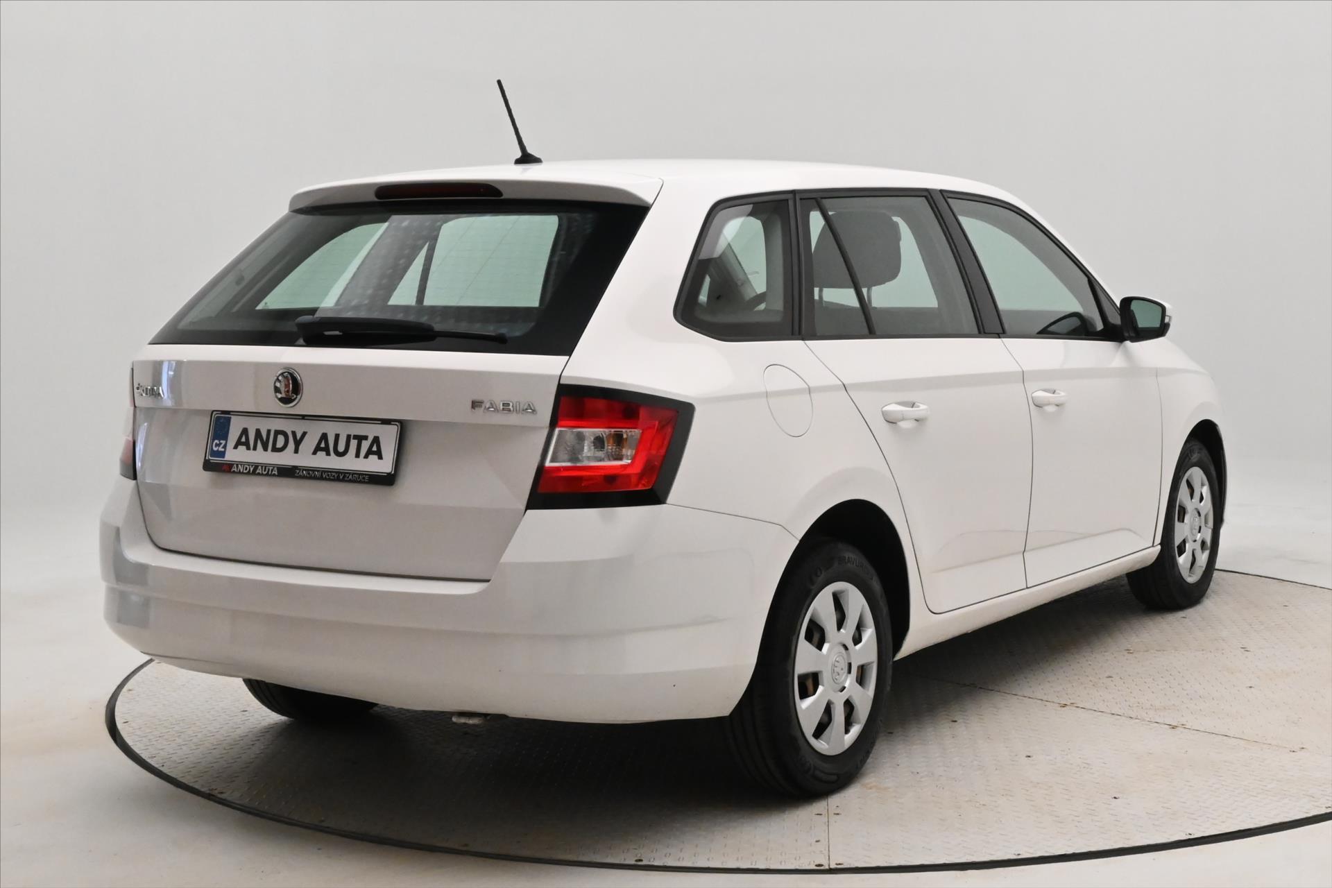 Hlavní fotografie vozu Škoda Fabia 1,4 TDI 66 kW Ambition (5)