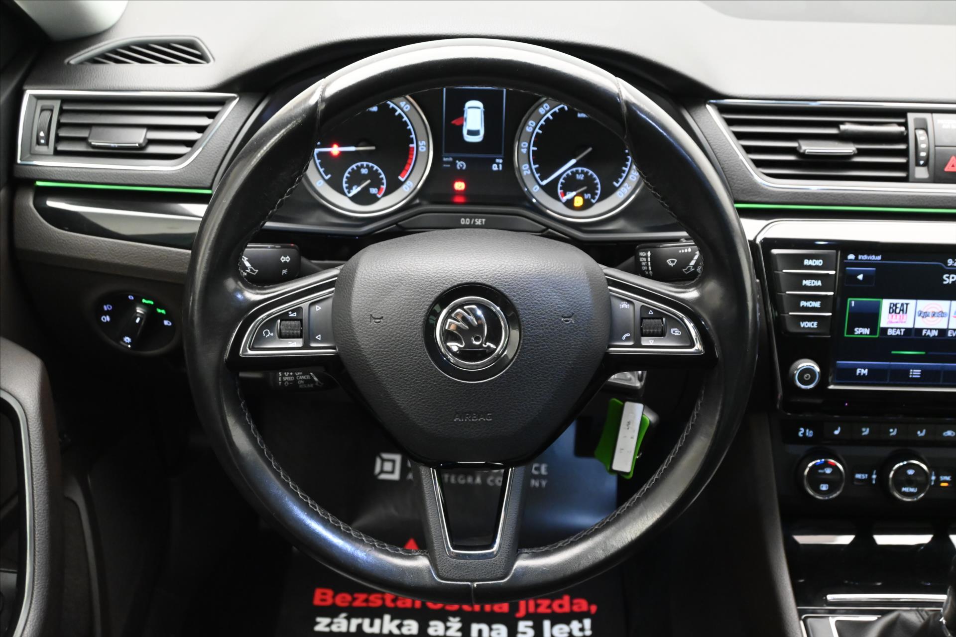 Hlavní fotografie vozu Škoda Superb 2,0 TDI 110kW L&K Záruka až 5 let (19)