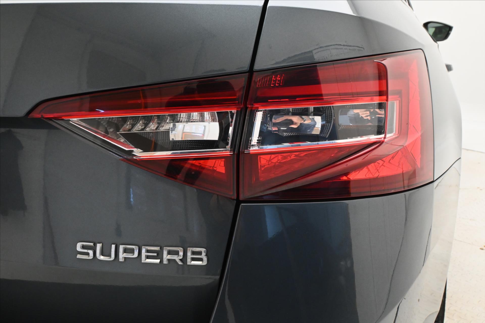 Hlavní fotografie vozu Škoda Superb 2,0 TDI 110kW L&K Záruka až 5 let (32)