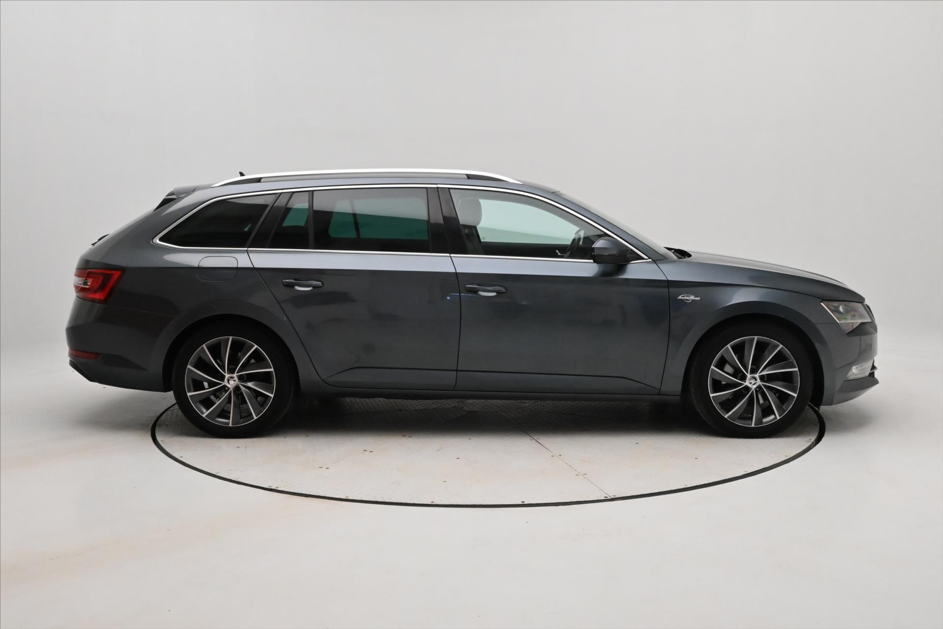 Hlavní fotografie vozu Škoda Superb 2,0 TDI 110kW L&K Záruka až 5 let (5)