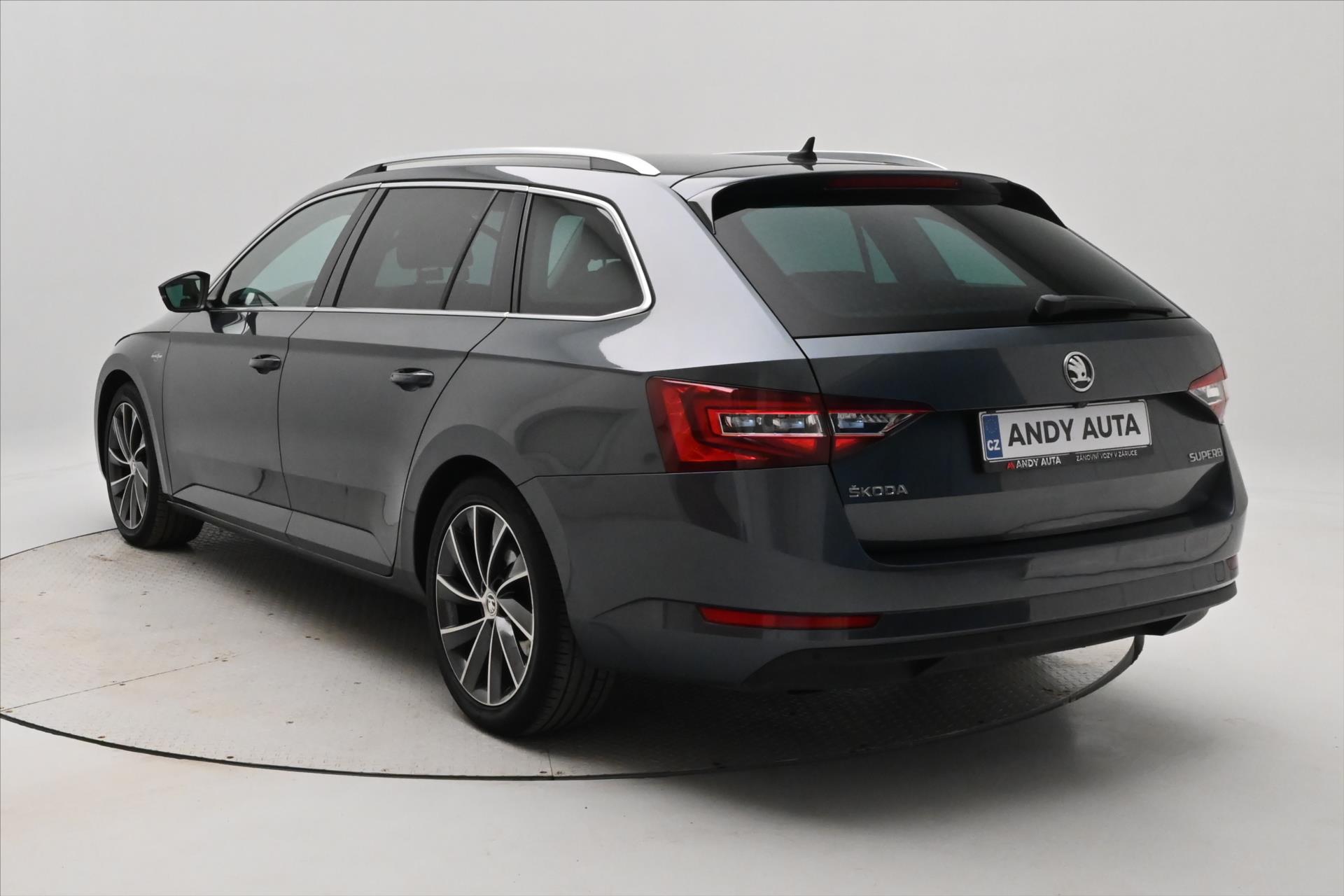 Hlavní fotografie vozu Škoda Superb 2,0 TDI 110kW L&K Záruka až 5 let (8)
