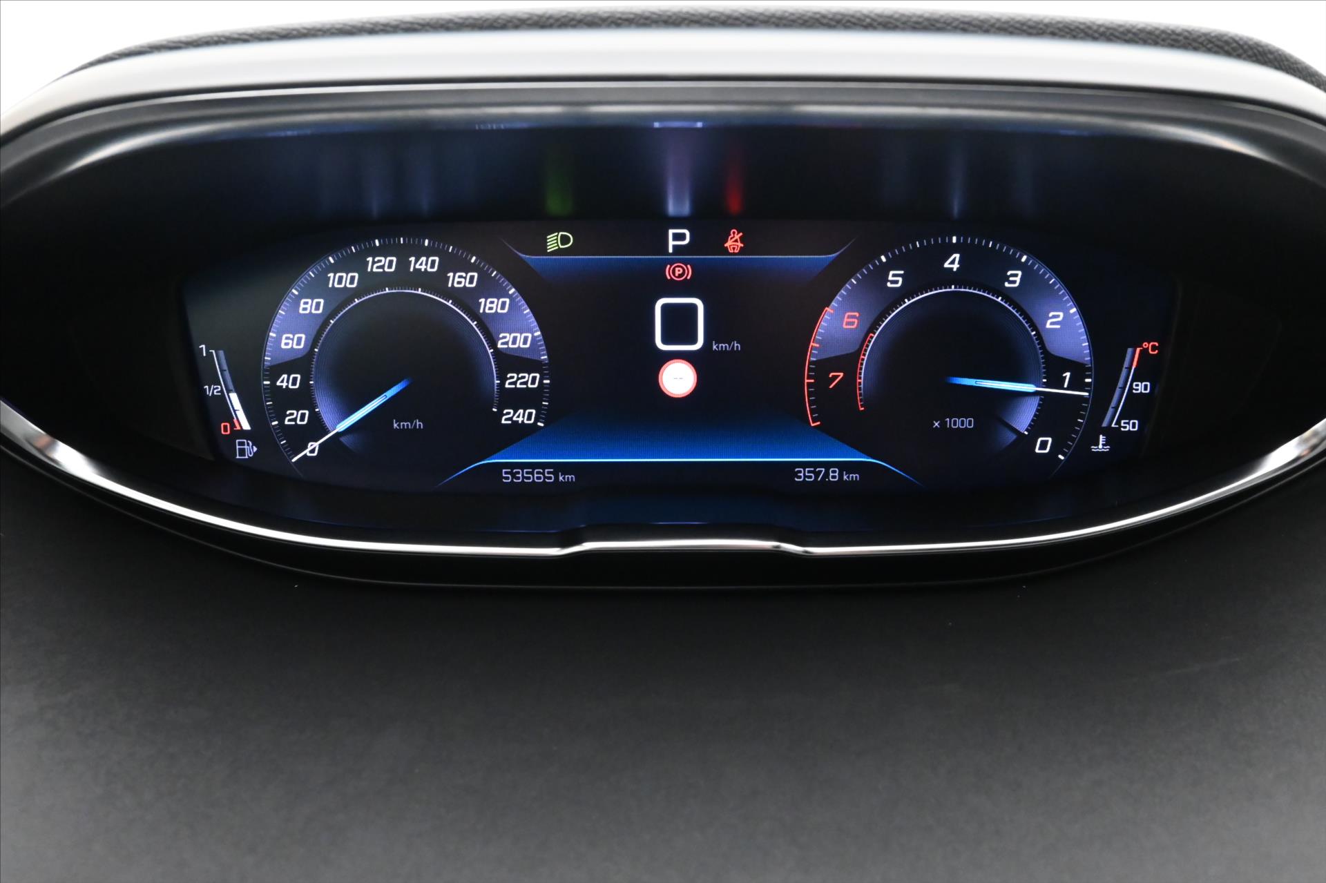 Hlavní fotografie vozu Peugeot 5008 1,6 133 KW  GT-Line AT 8 Záruka až 5 let (16)