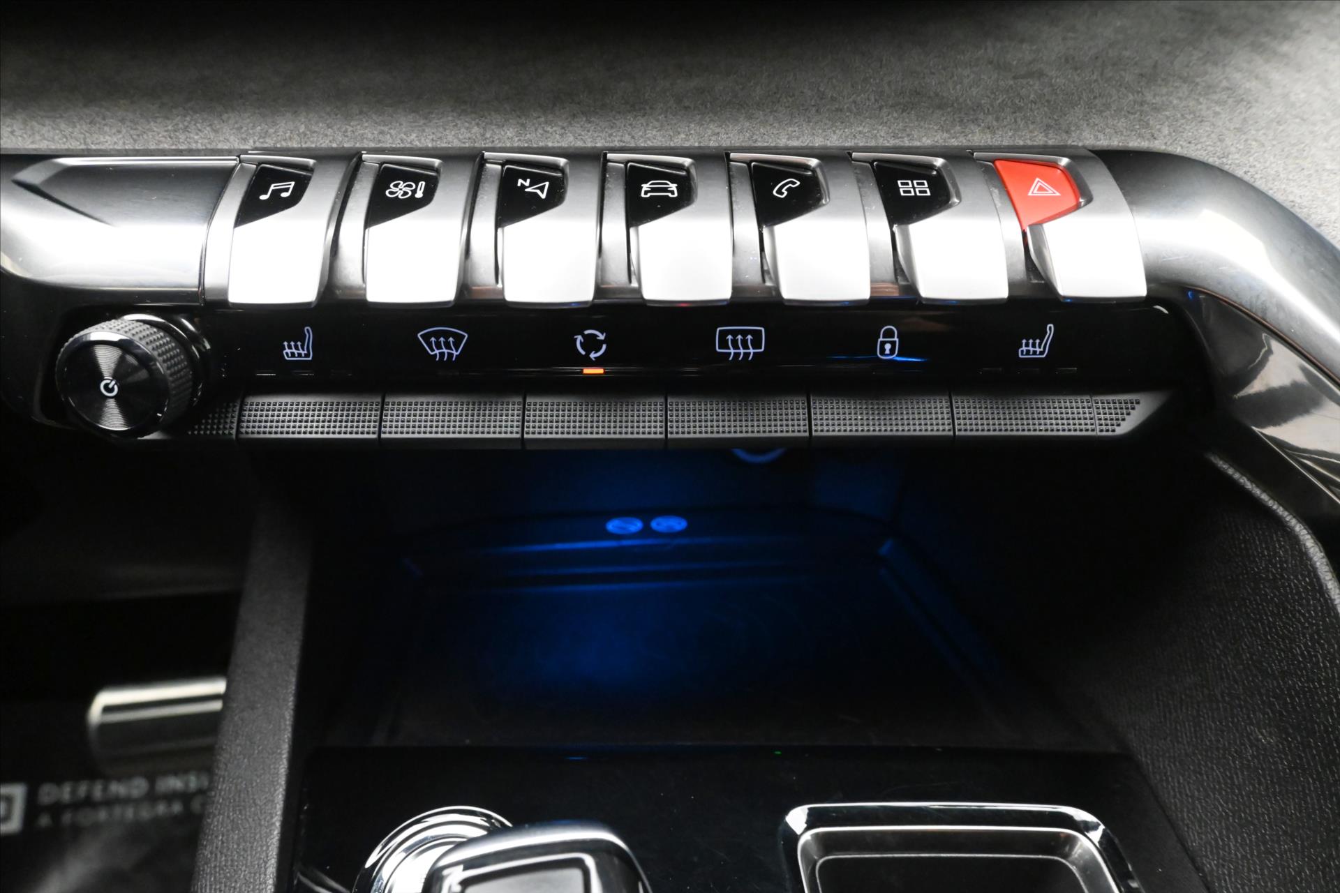 Hlavní fotografie vozu Peugeot 5008 1,6 133 KW  GT-Line AT 8 Záruka až 5 let (20)