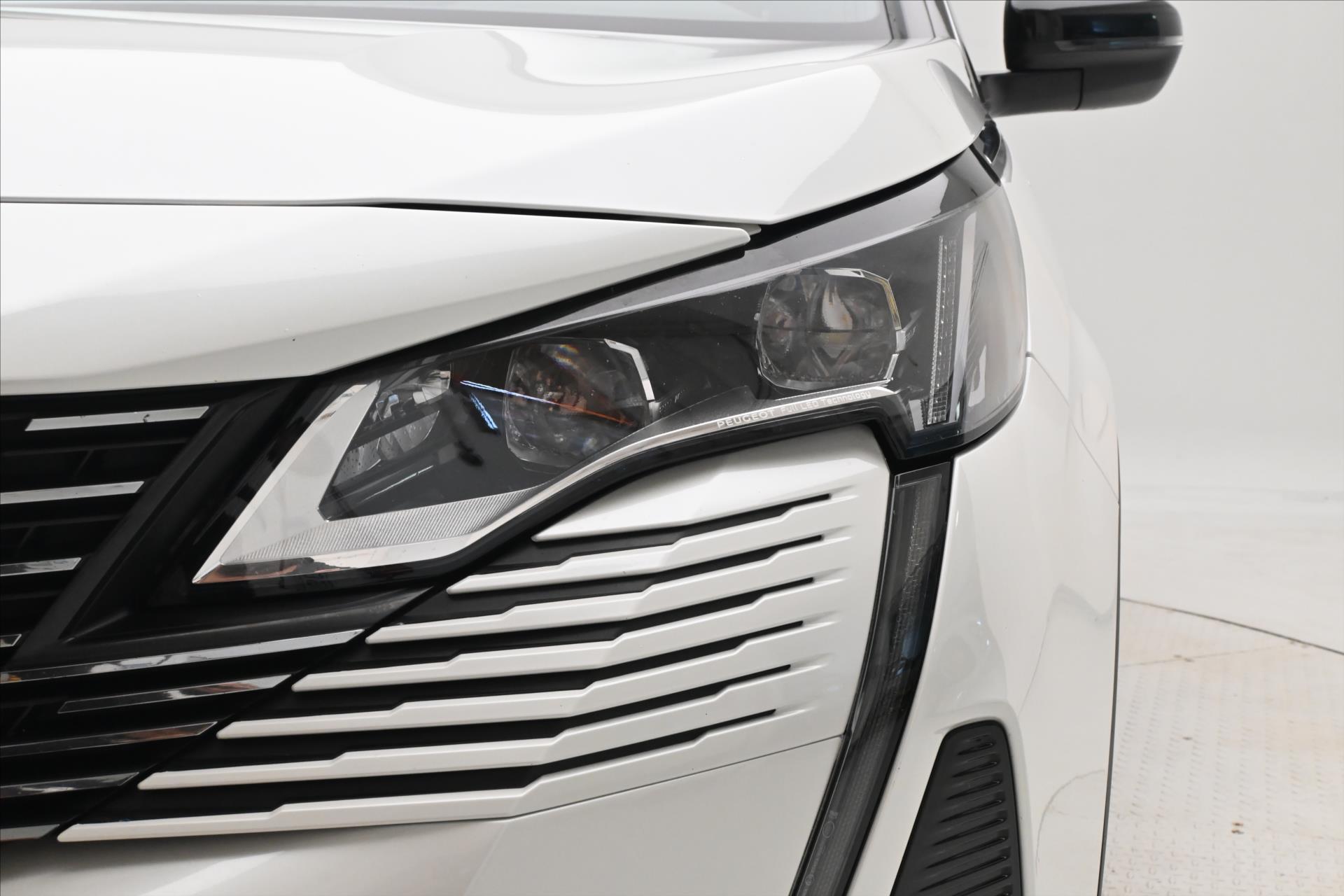 Hlavní fotografie vozu Peugeot 5008 1,6 133 KW  GT-Line AT 8 Záruka až 5 let (27)