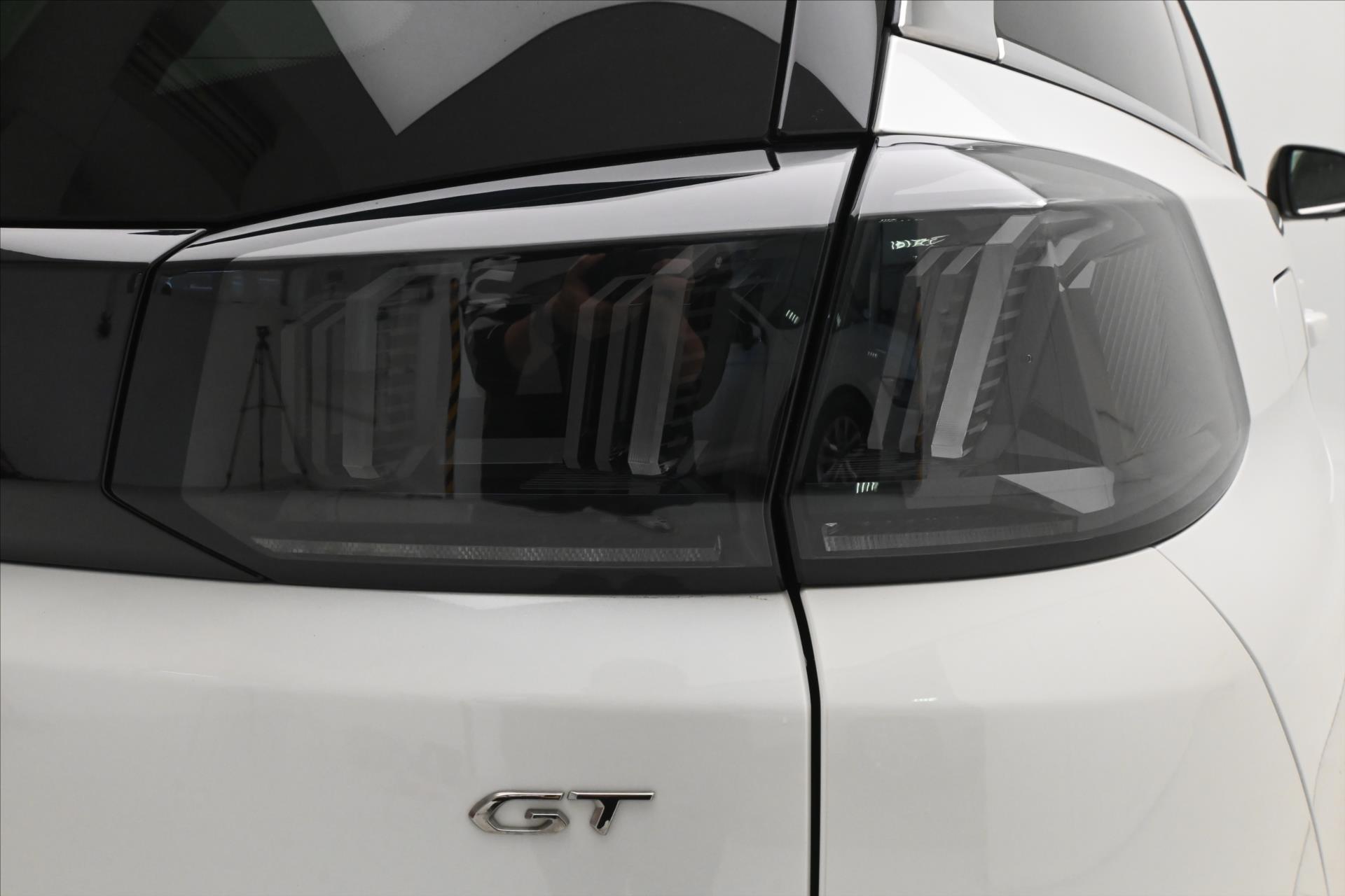 Hlavní fotografie vozu Peugeot 5008 1,6 133kW  GT-Line AT 8 Záruka až 5 let (28)