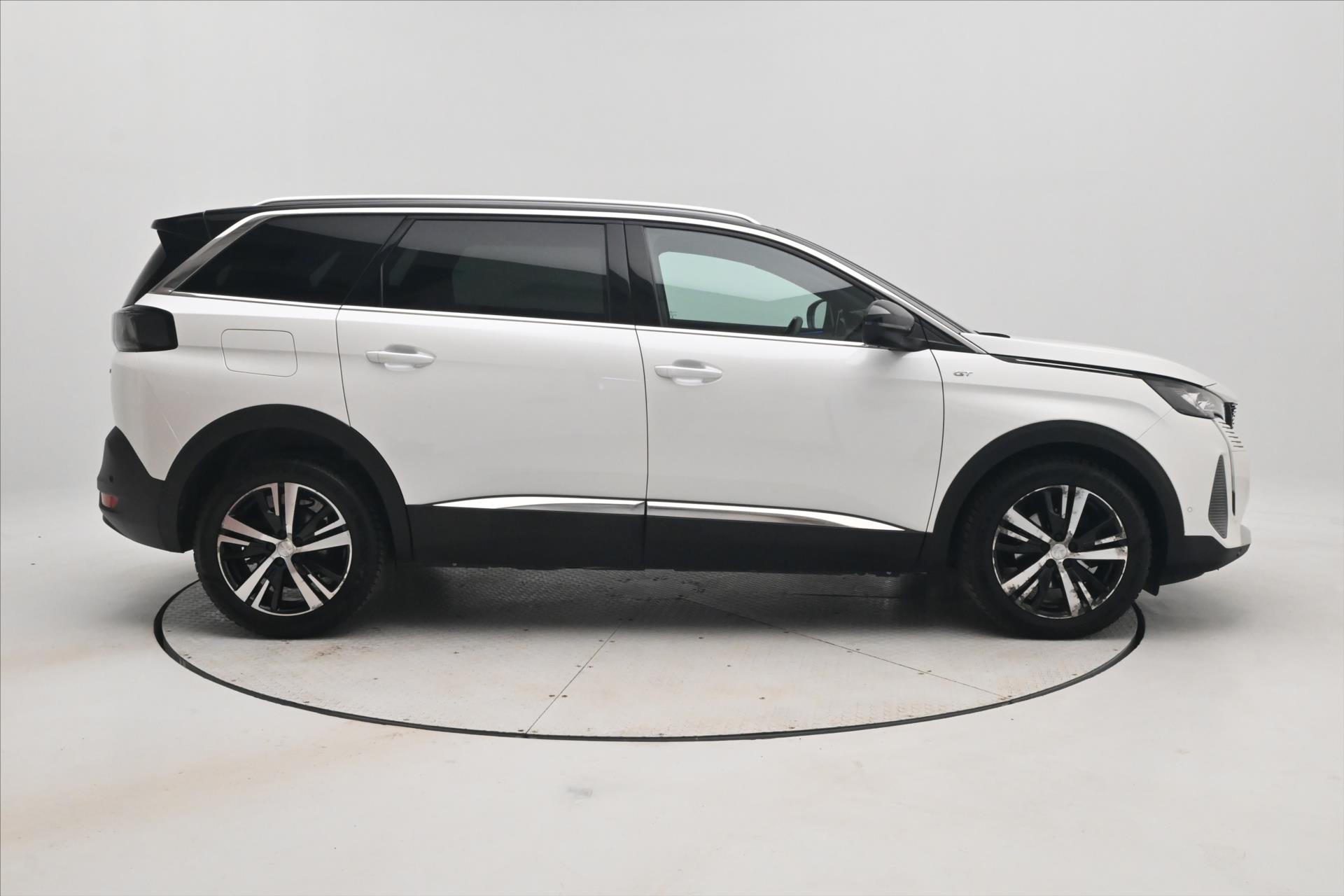 Hlavní fotografie vozu Peugeot 5008 1,6 133kW  GT-Line AT 8 Záruka až 5 let (4)