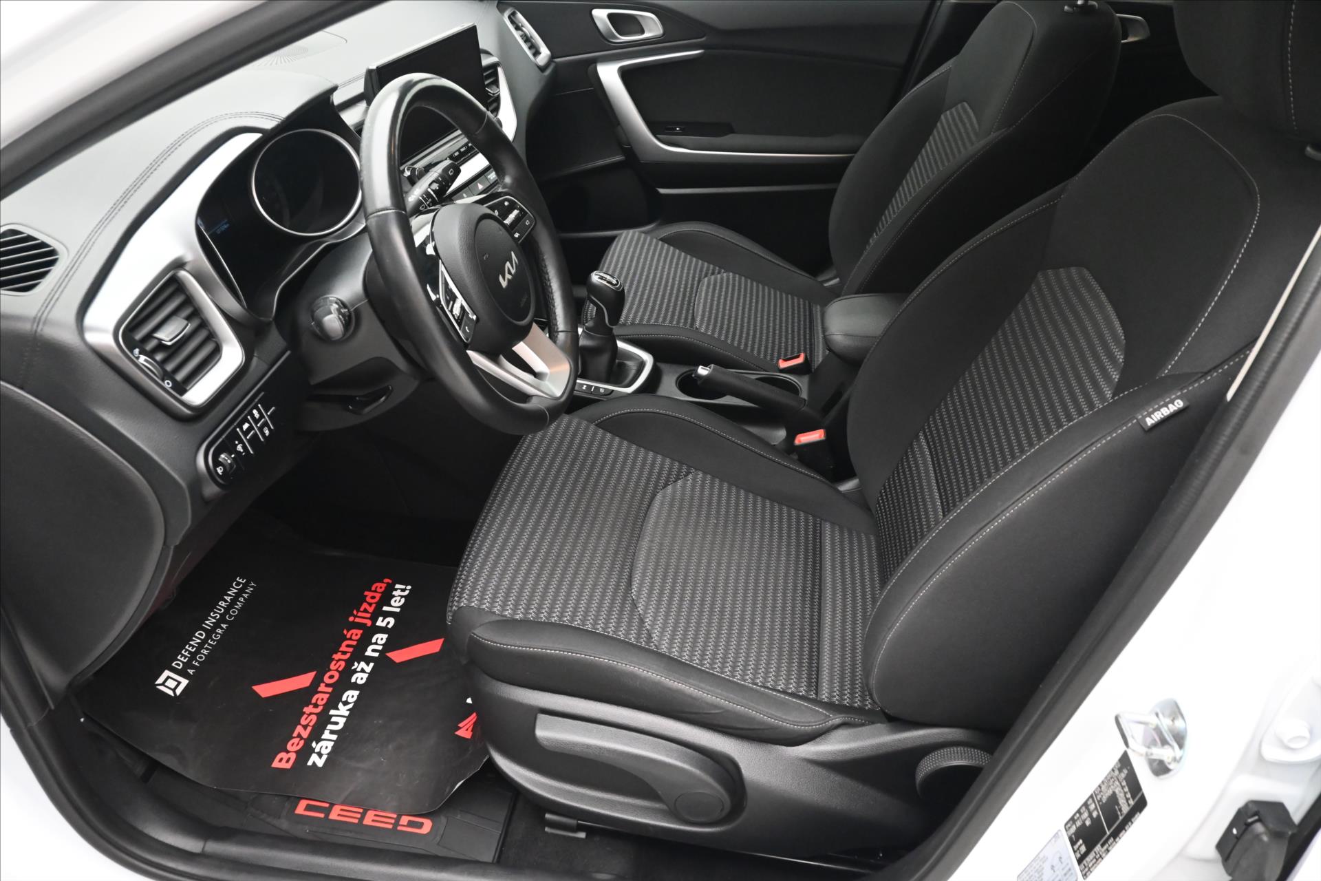 Hlavní fotografie vozu Kia Ceed 1,5 T-GDi 117kW SW Záruka až 5 let (13)