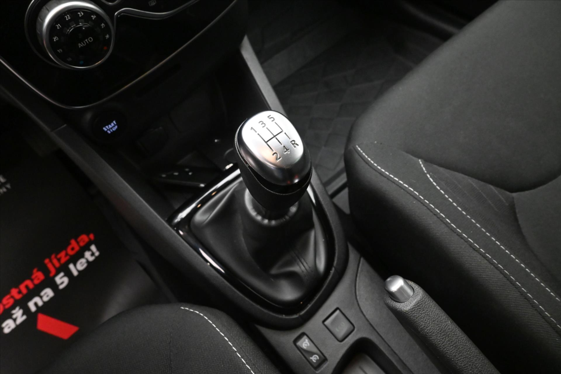 Hlavní fotografie vozu Renault Clio 0,9 TCE 66kW Limited Záruka až 5 let (21)