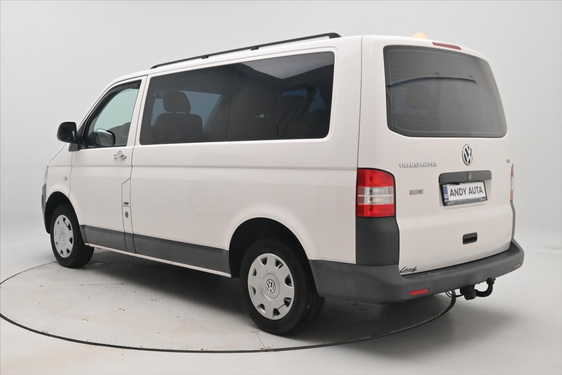 Hlavní fotografie vozu Volkswagen Transporter 2,0 TDI 75 kW 9 míst (7)