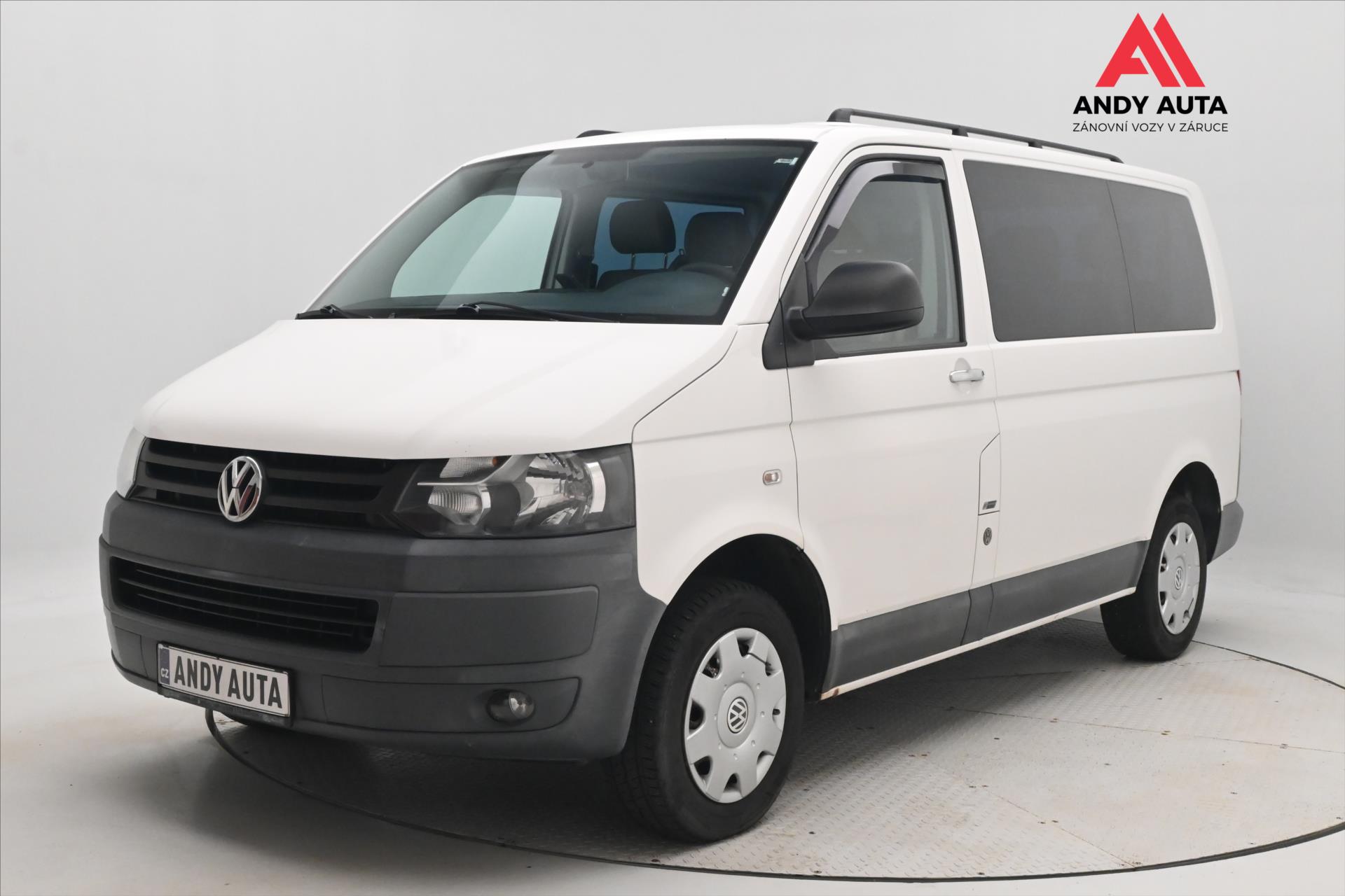 Volkswagen Transporter 2,0 TDI 75 kW 9míst