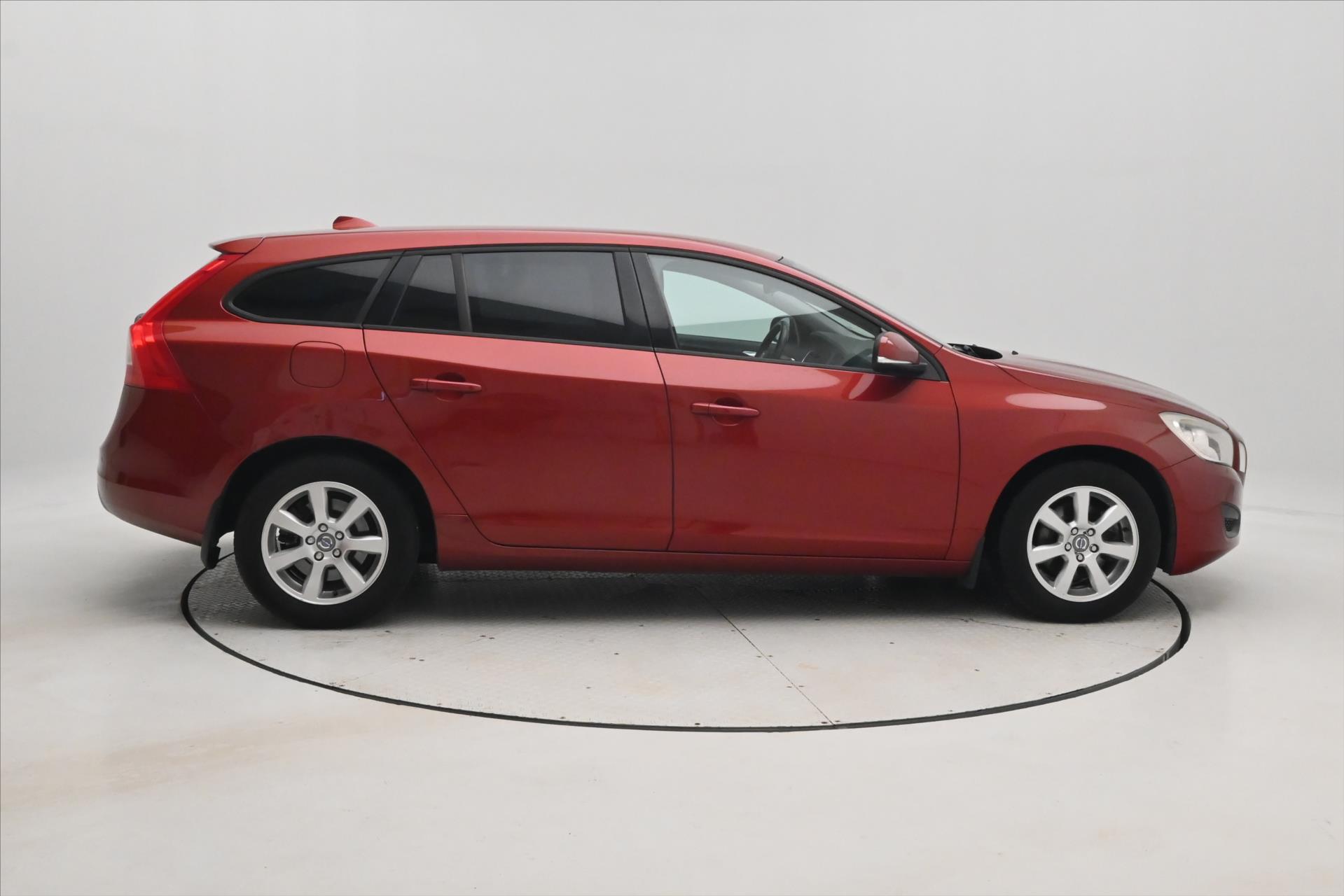 Hlavní fotografie vozu Volvo V60 1,6 D2 84 kW Manuál (4)