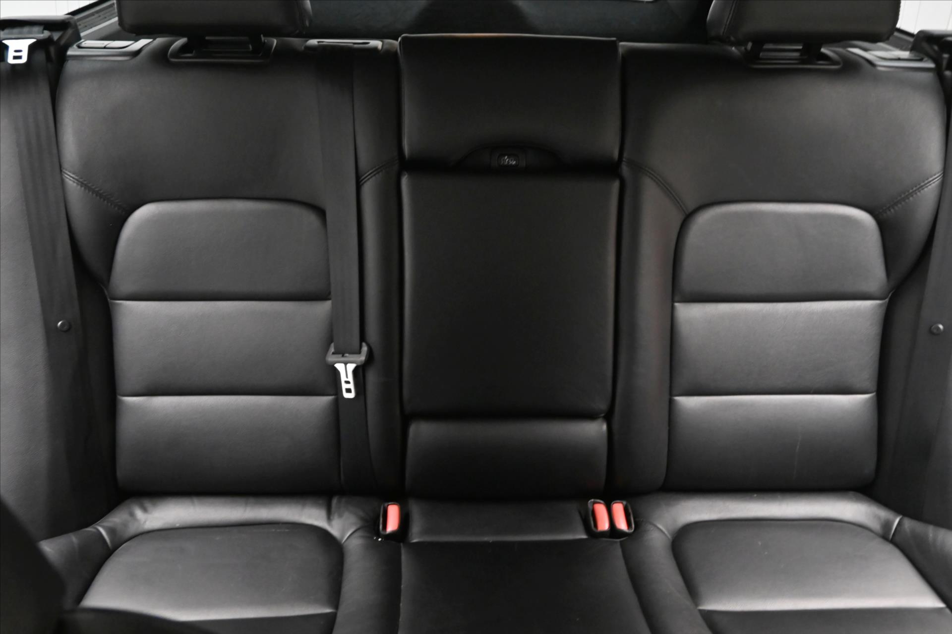 Hlavní fotografie vozu Volvo V70 2,0 120kW D4 Manuál Tažné (25)
