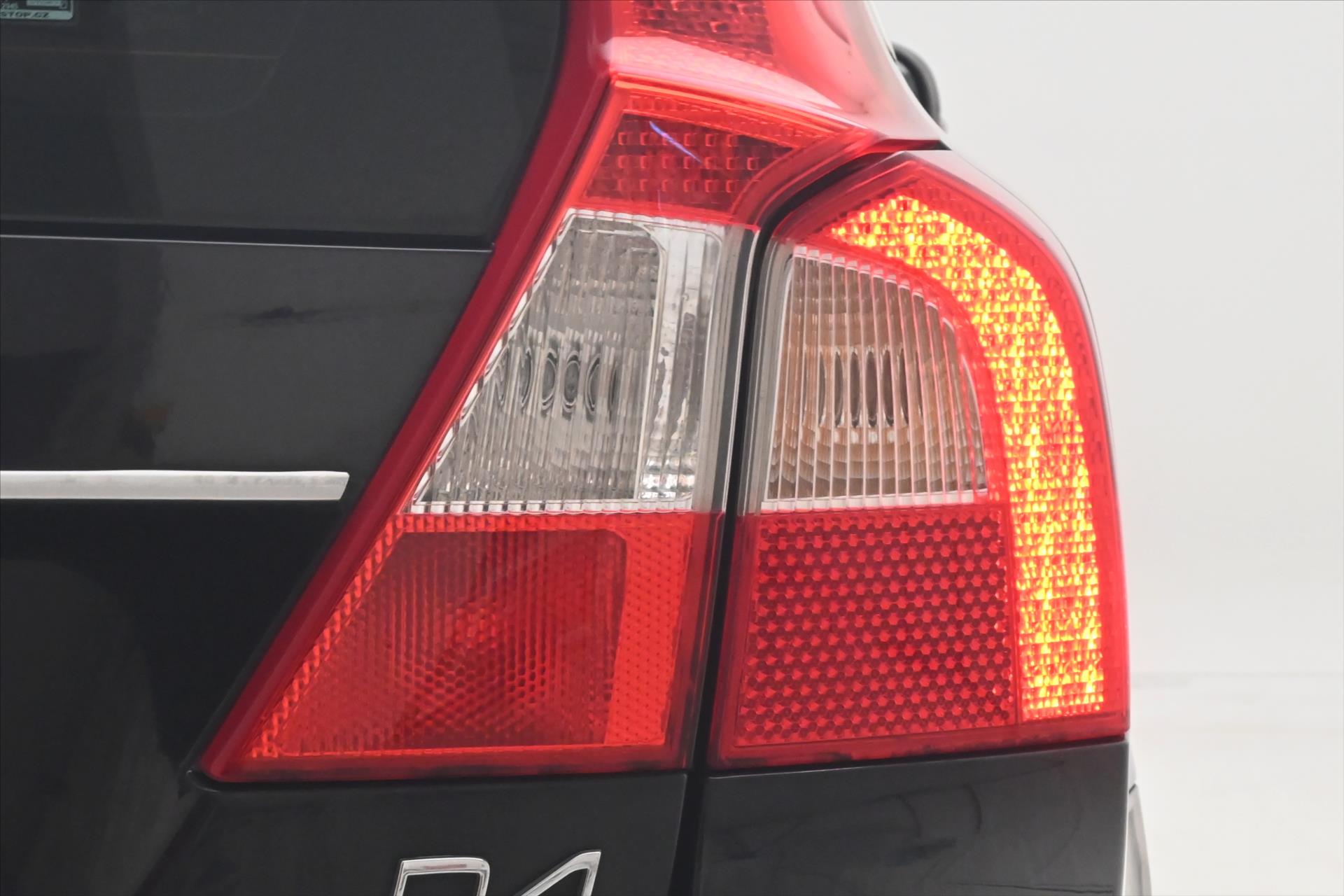 Hlavní fotografie vozu Volvo V70 2,0 120kW D4 Manuál Tažné (28)