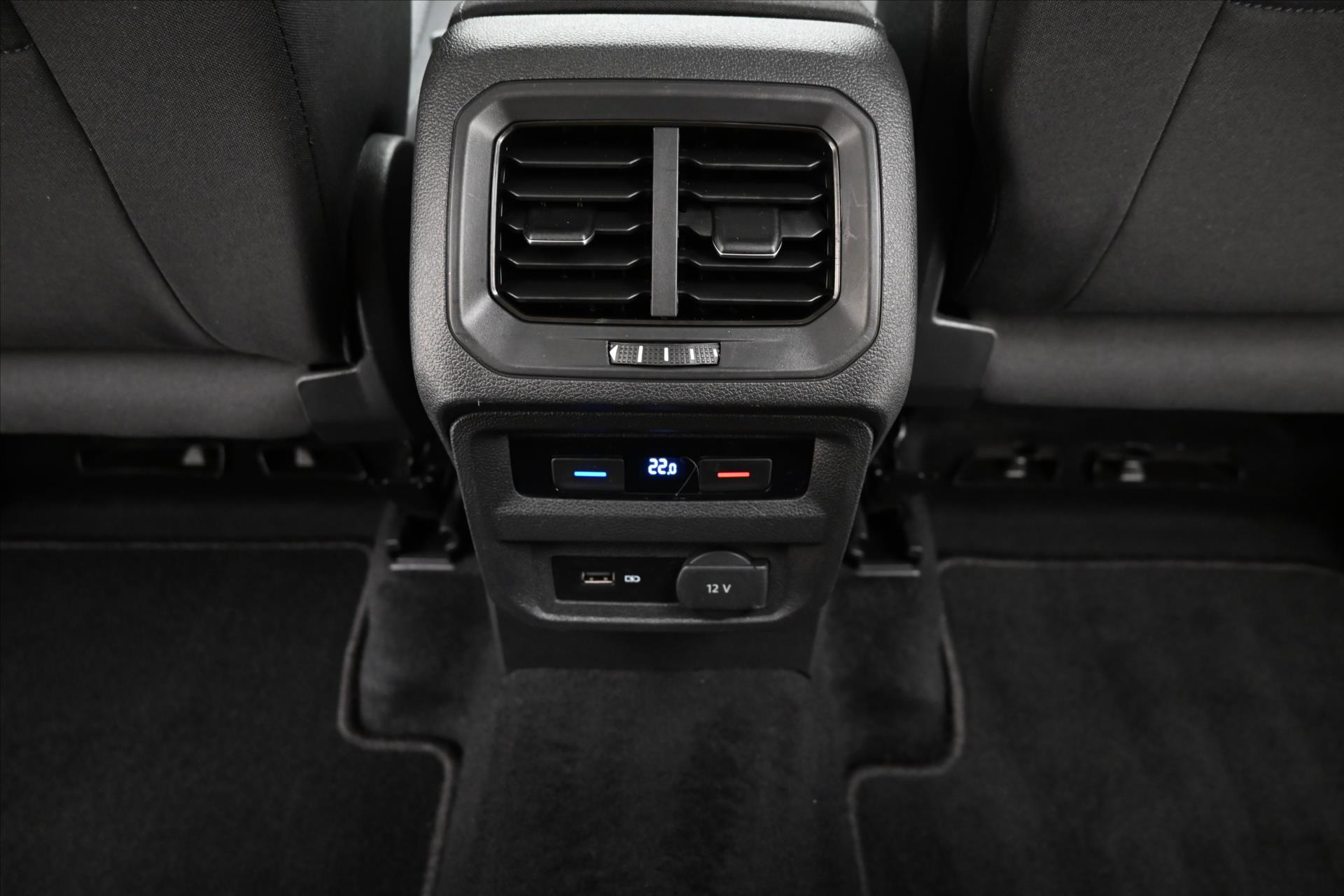 Main photo of the car Volkswagen Tiguan allspace 2.0 TDI 110KW 4MOTION Warranty up to 5 years (21)