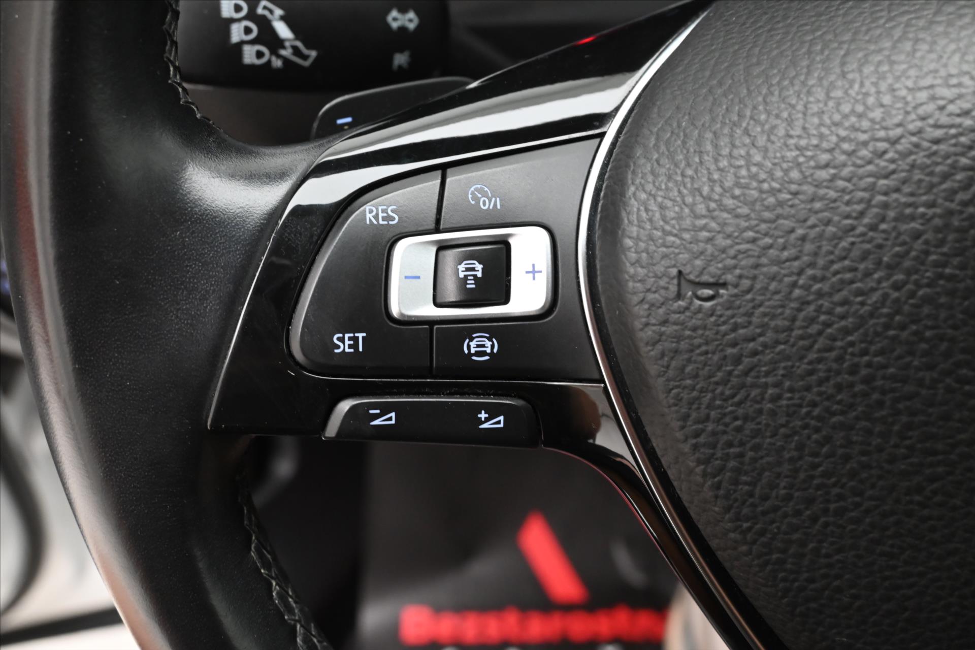 Main photo of the car Volkswagen Tiguan allspace 2.0 TDI 110KW 4MOTION Warranty up to 5 years (23)